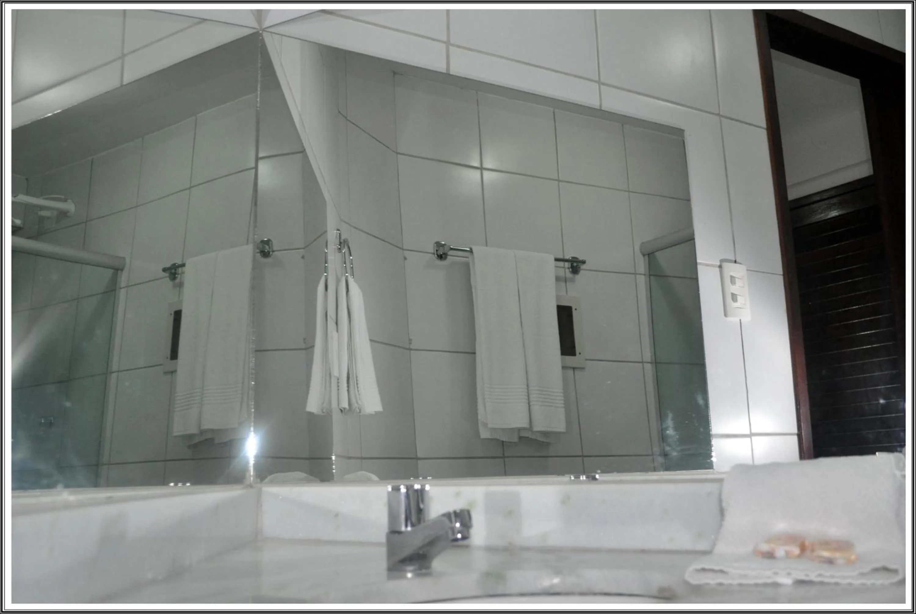 Bathroom in Hotel Antibes