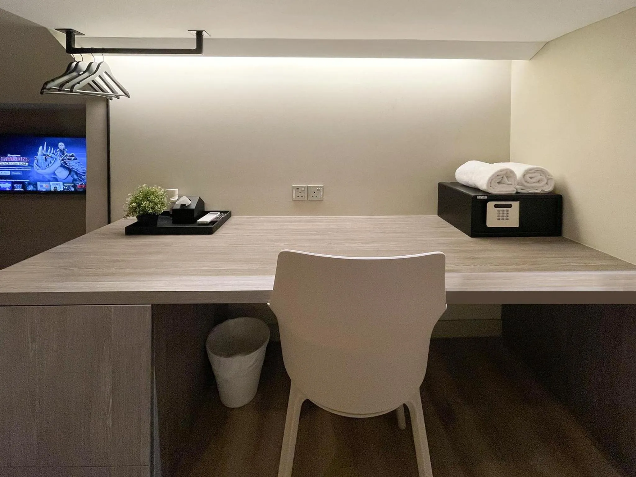 hair dresser in ST Signature Jalan Besar