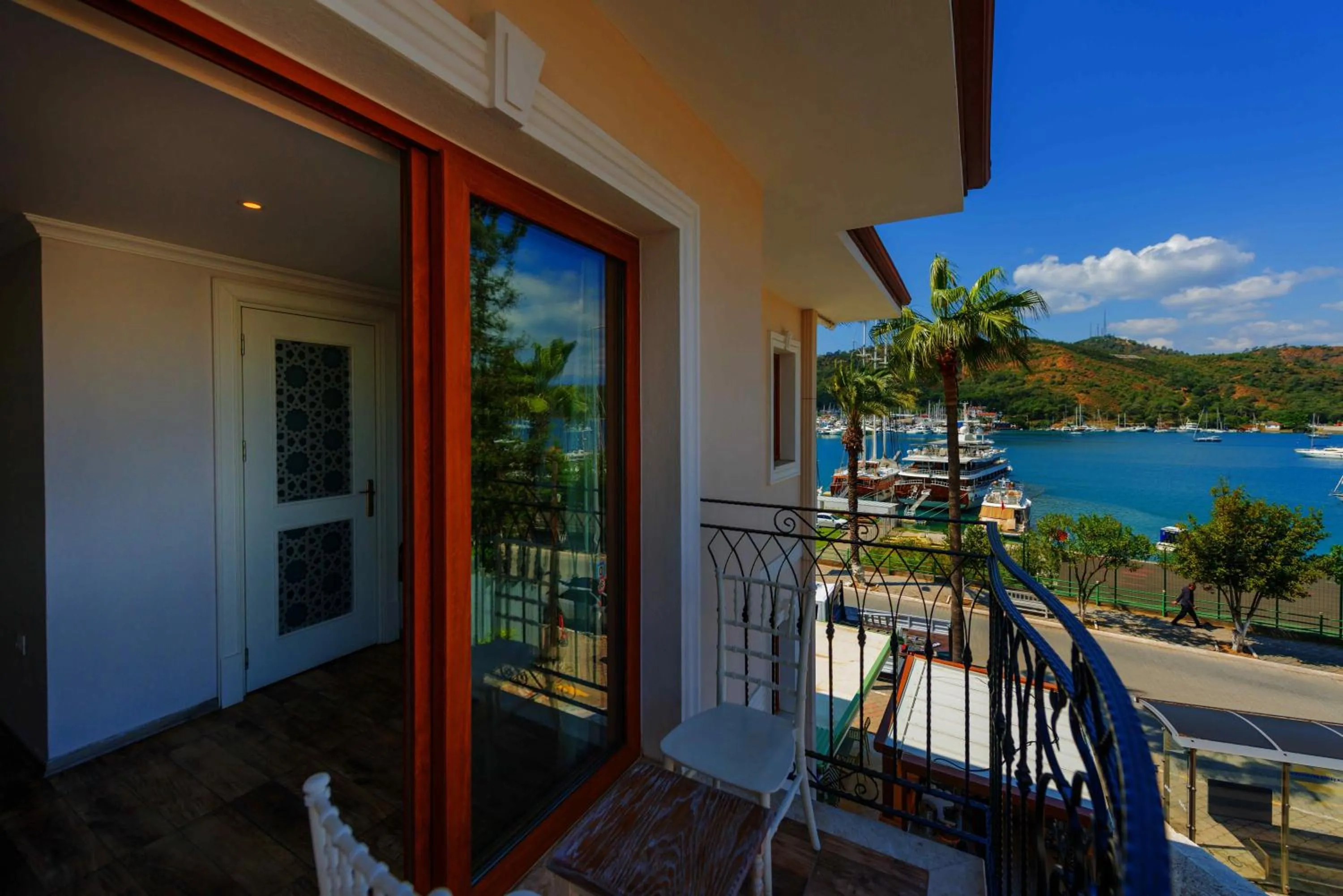 Balcony/Terrace in Cennet Life Hotel