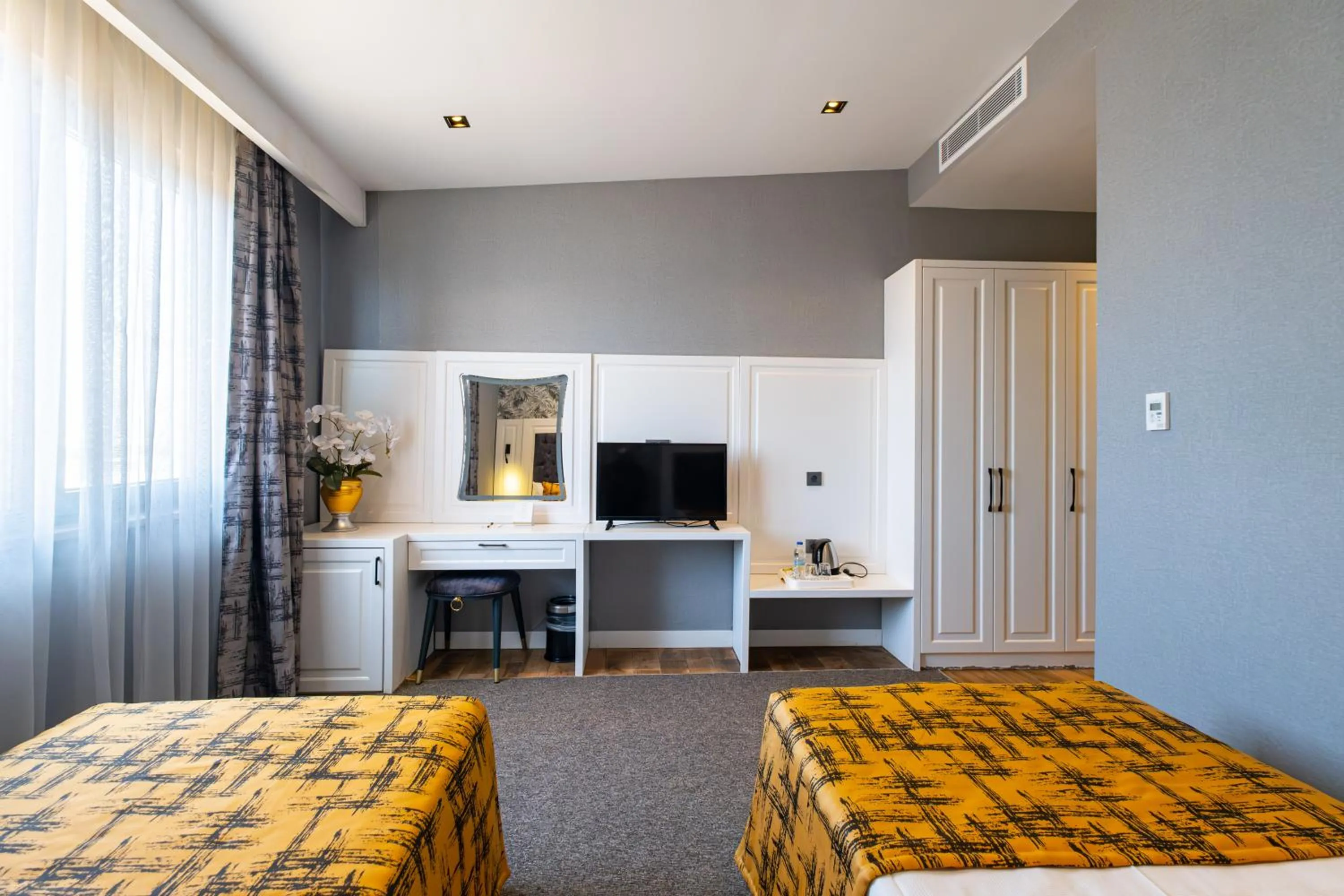 Bed in Hipodrom Hotel