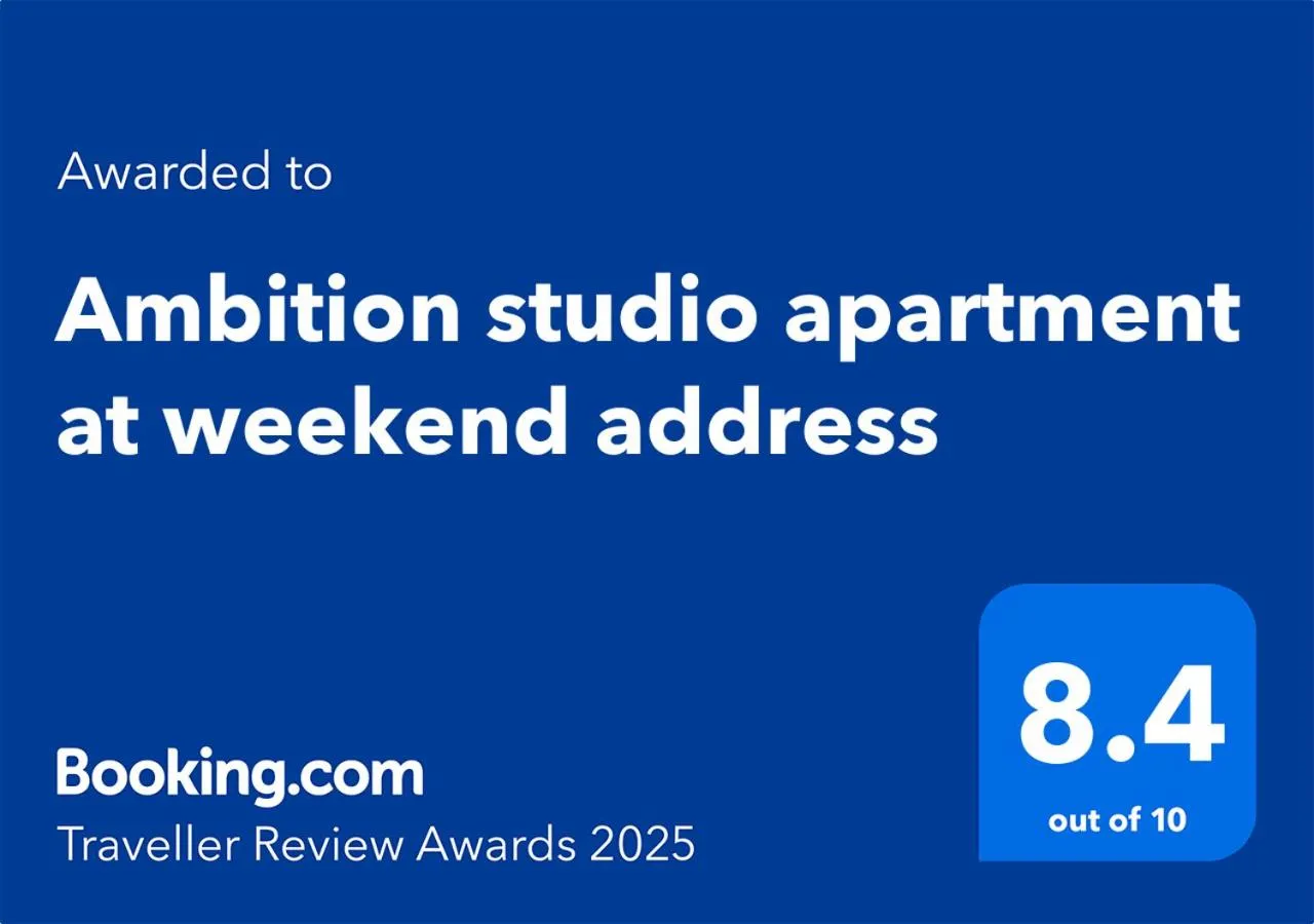 Ambition studio apartment at weekend address