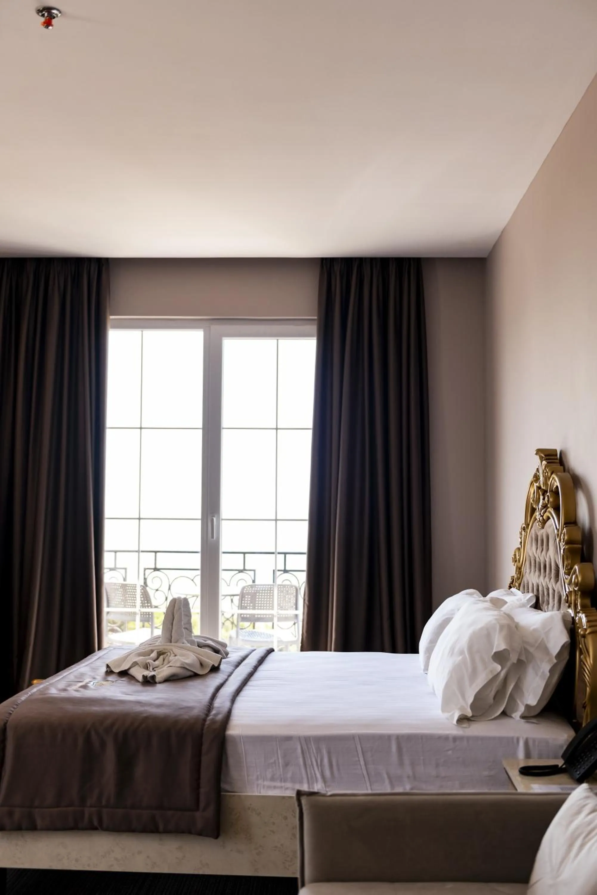 Bed in Hotel Amelia Mare