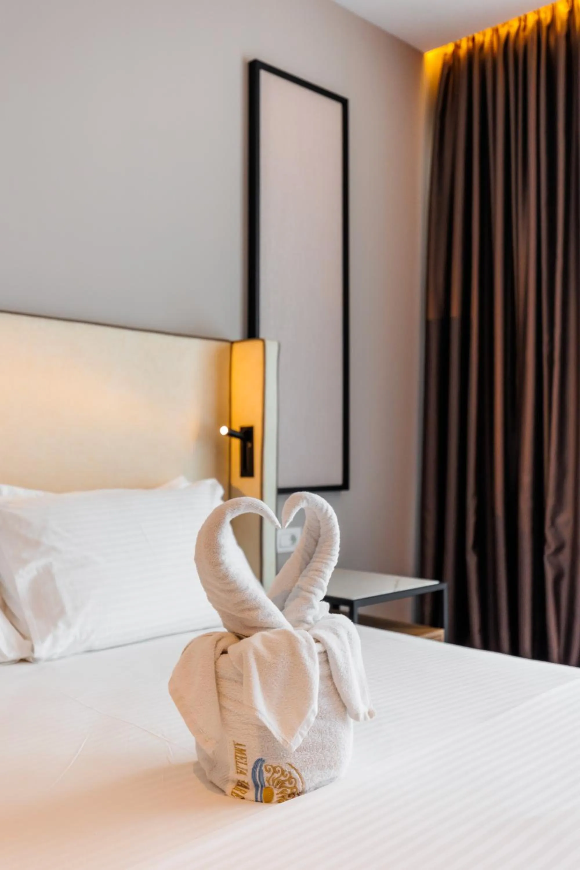 Bed in Hotel Amelia Mare