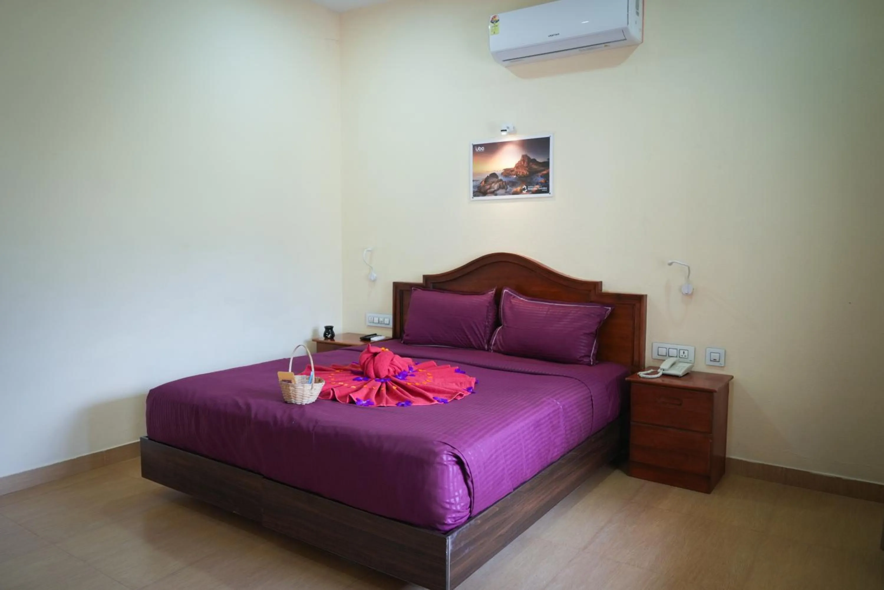 Bed in Ayurgem Ayurveda Yoga and Wellness Retreat Munnar