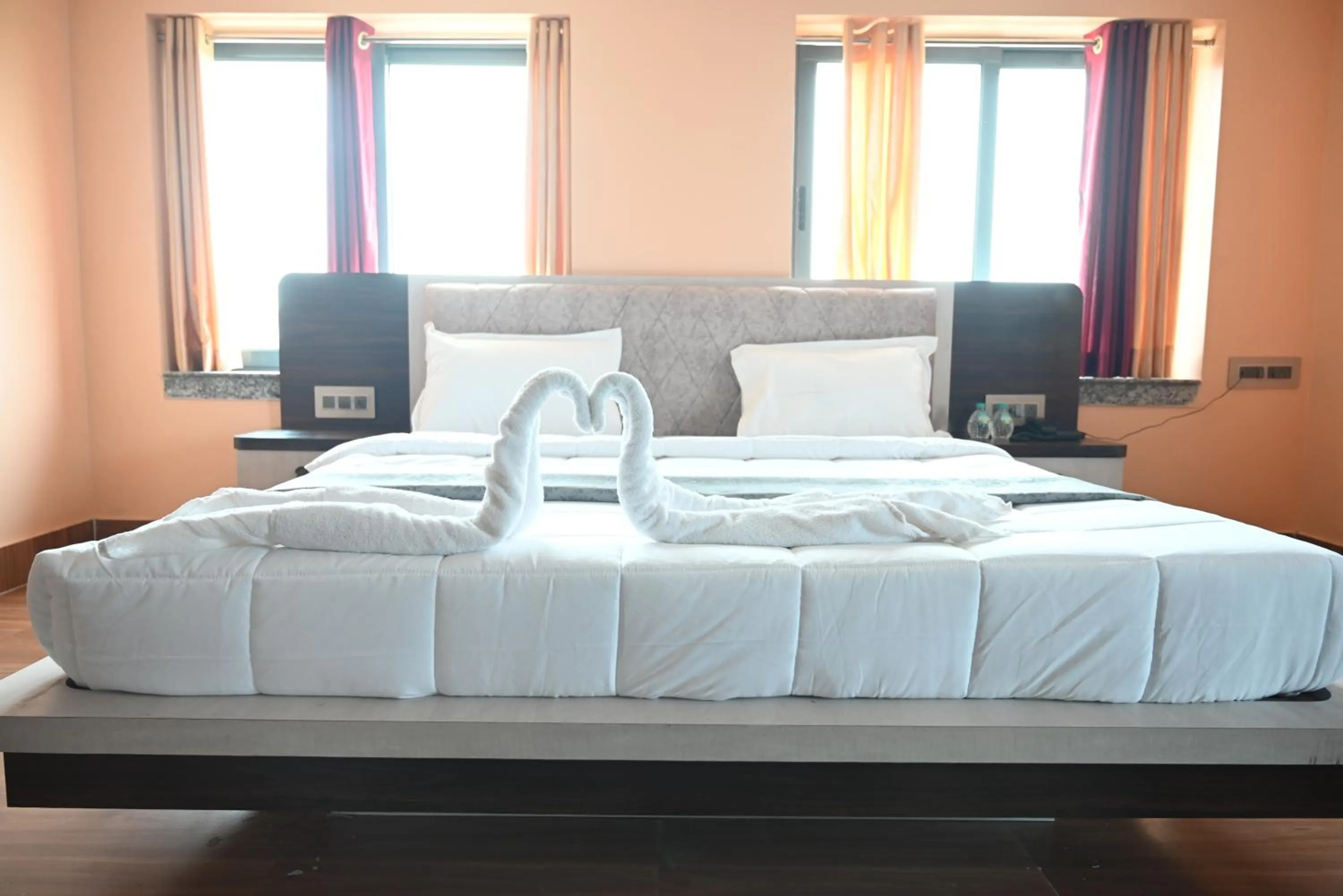 Bedroom, Bed in Hotel Tulusi Inn ! Bolpur, Shantiniketan ! Luxury Feel In Budget