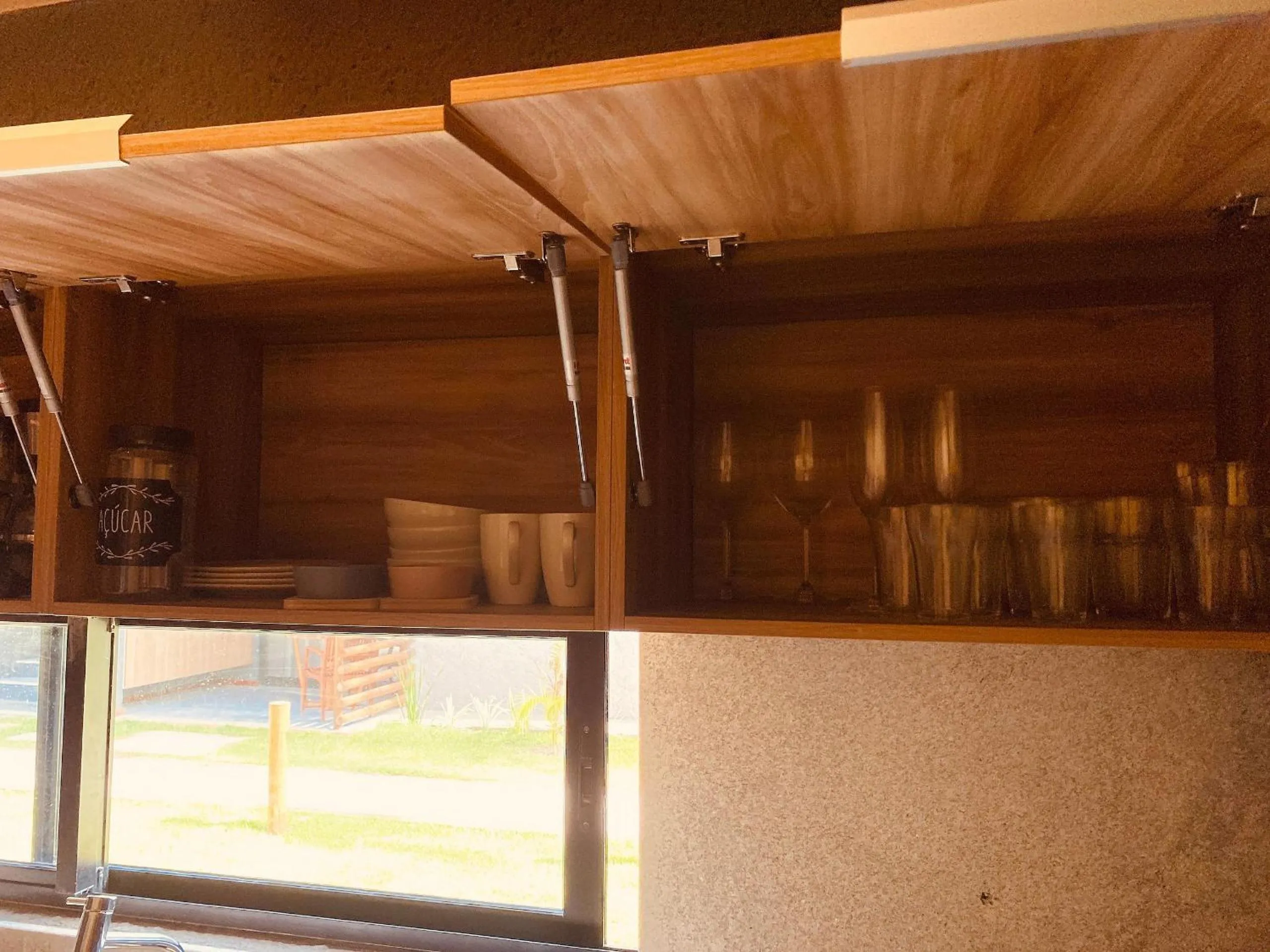 Kitchen or kitchenette in Villas Manatee Milagres por Quarto à Vista