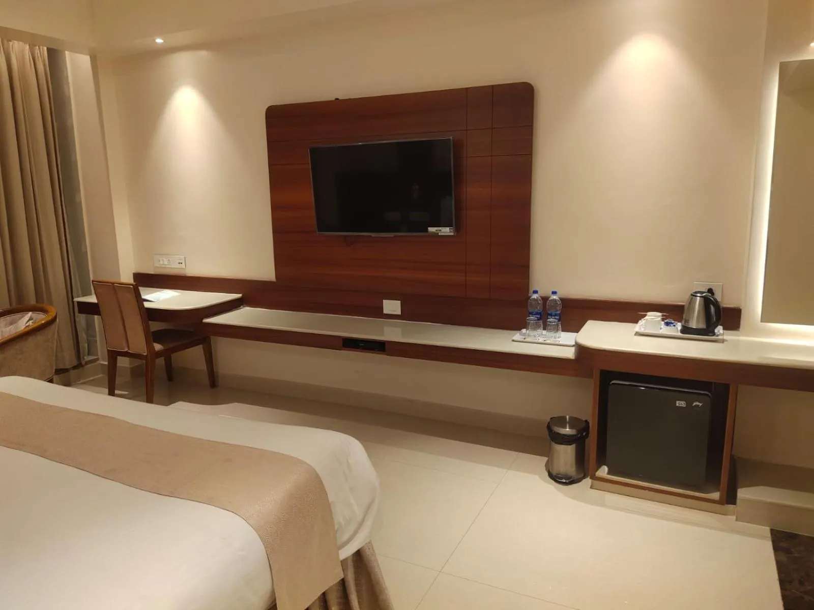 Bedroom in Hotel the Plaza