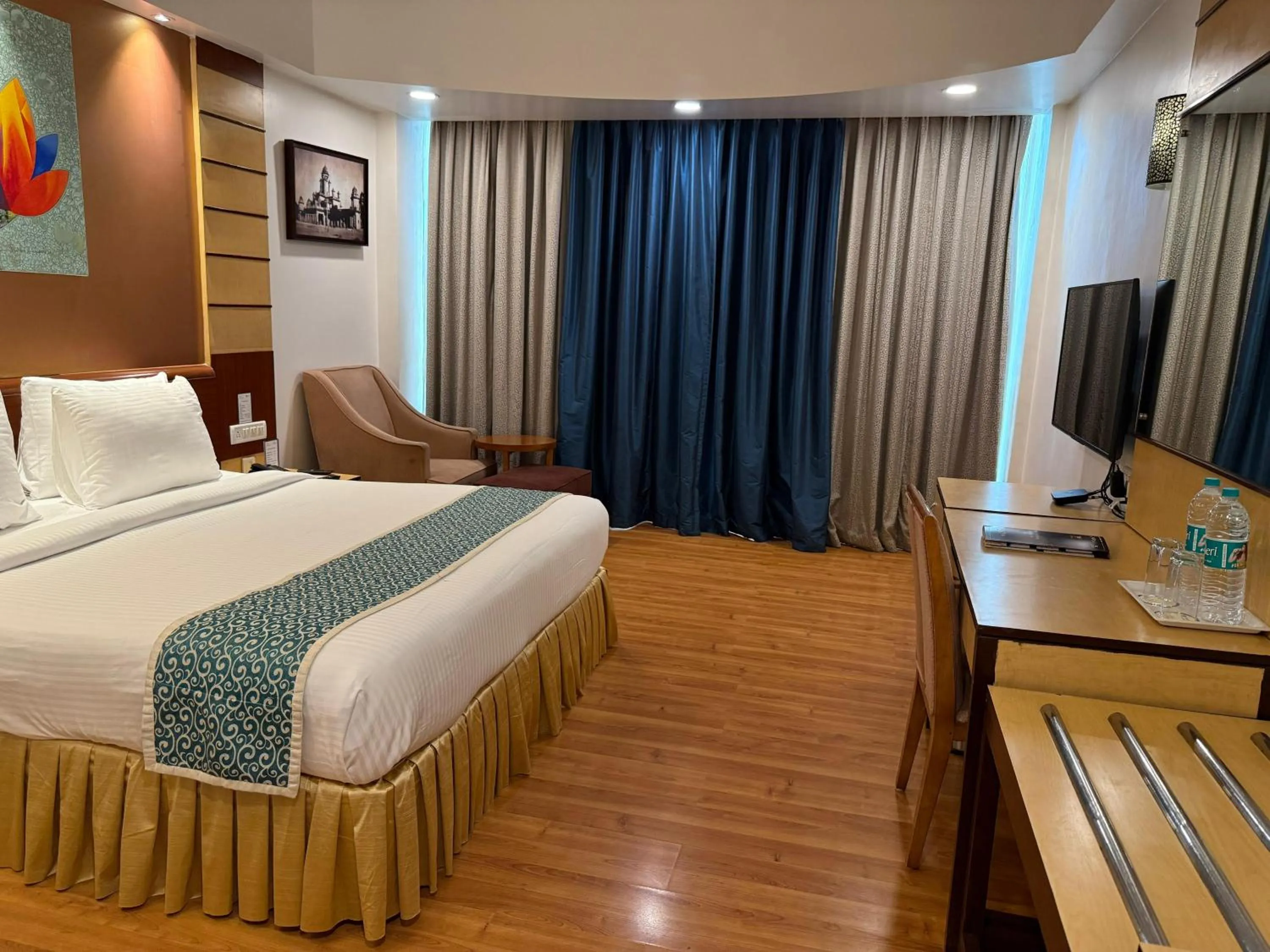 Bedroom, Bed in Hotel the Plaza