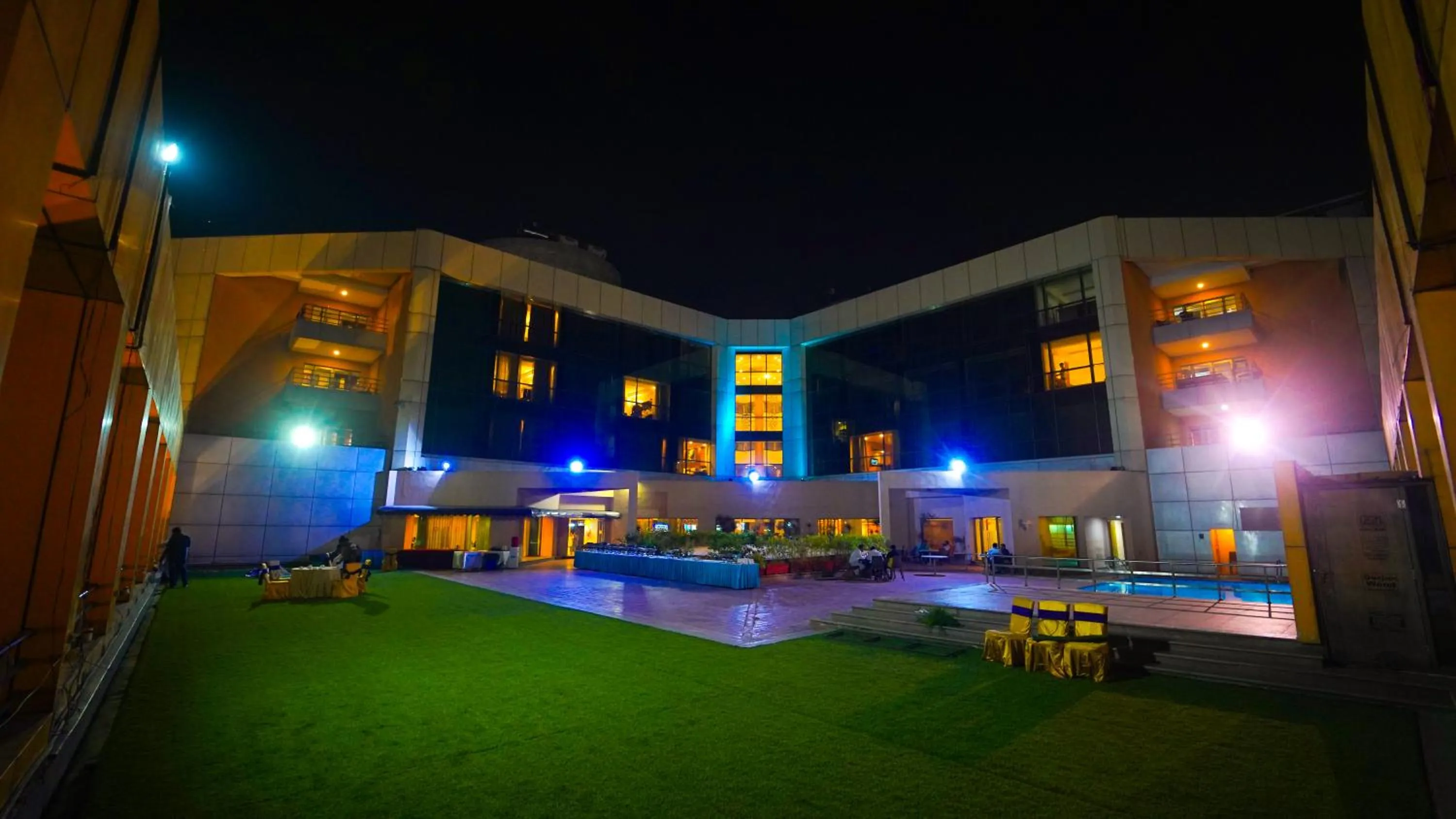 Meeting/conference room in Hotel the Plaza