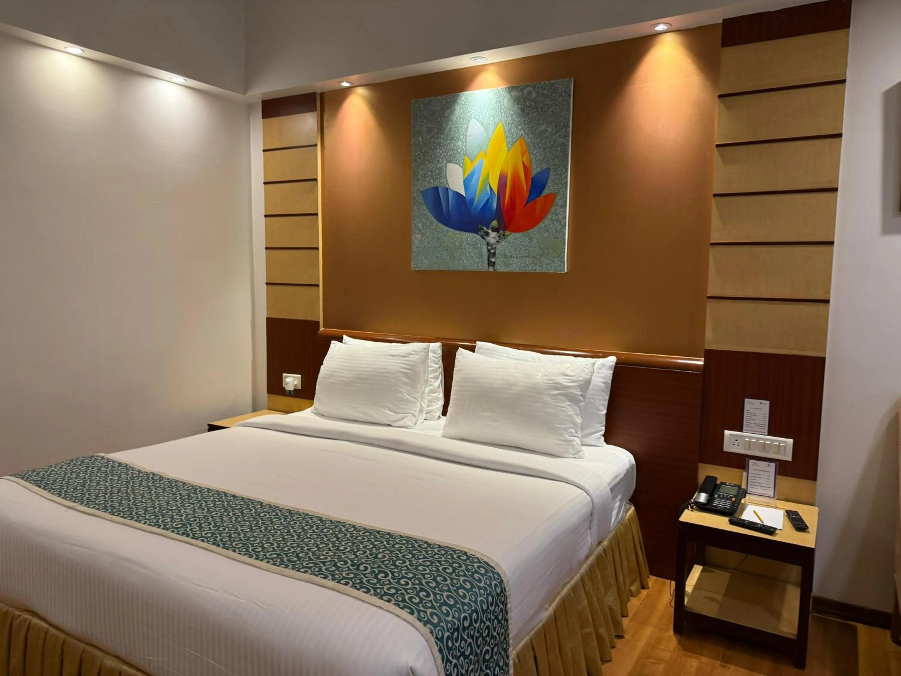 Bedroom, Bed in Hotel the Plaza