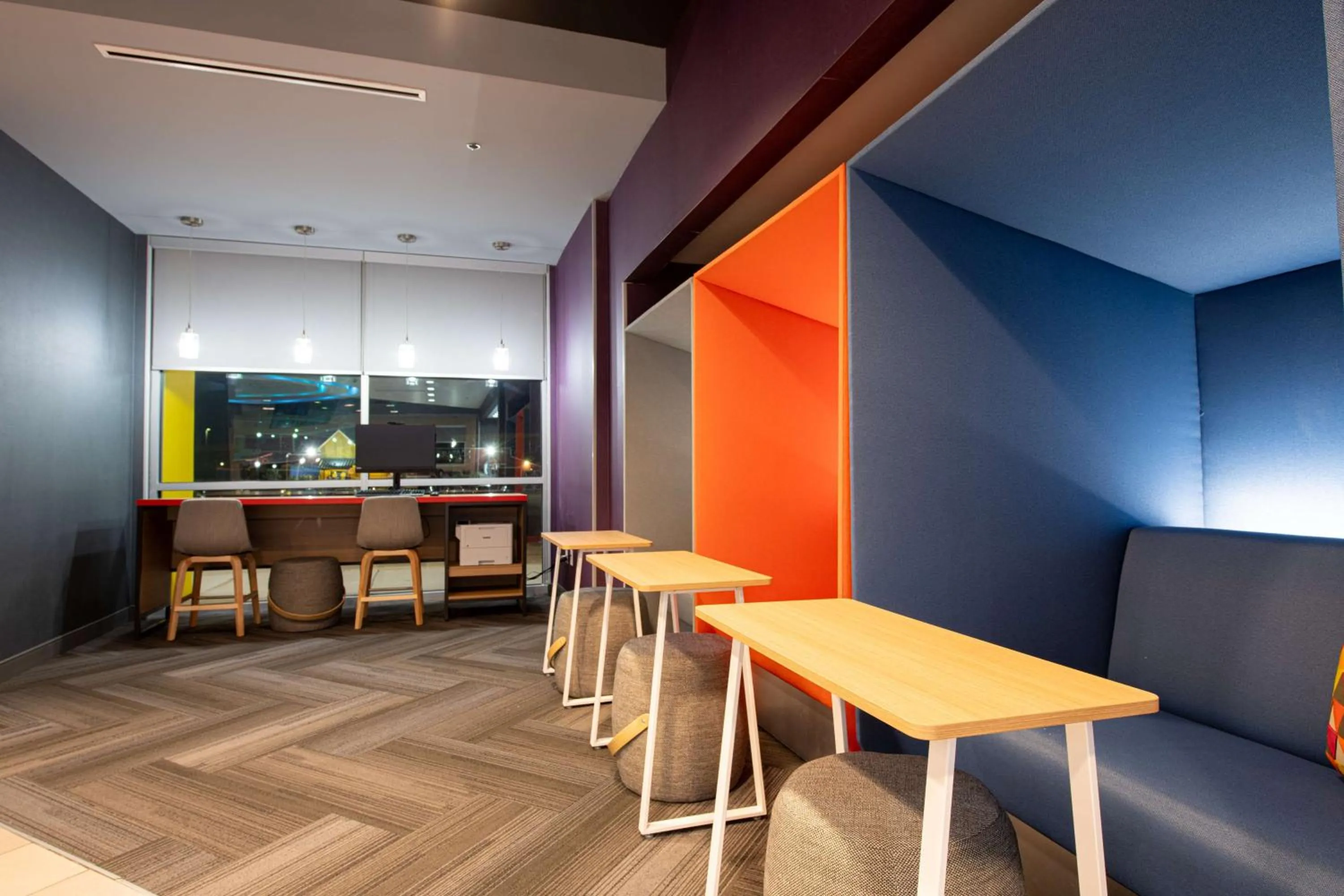 Business facilities in Tru By Hilton Lewisville Vista Ridge Mall