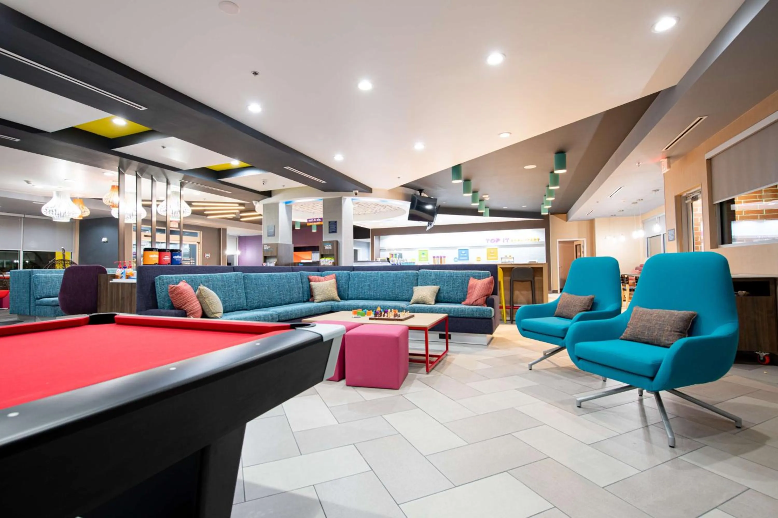 Lobby or reception in Tru By Hilton Lewisville Vista Ridge Mall