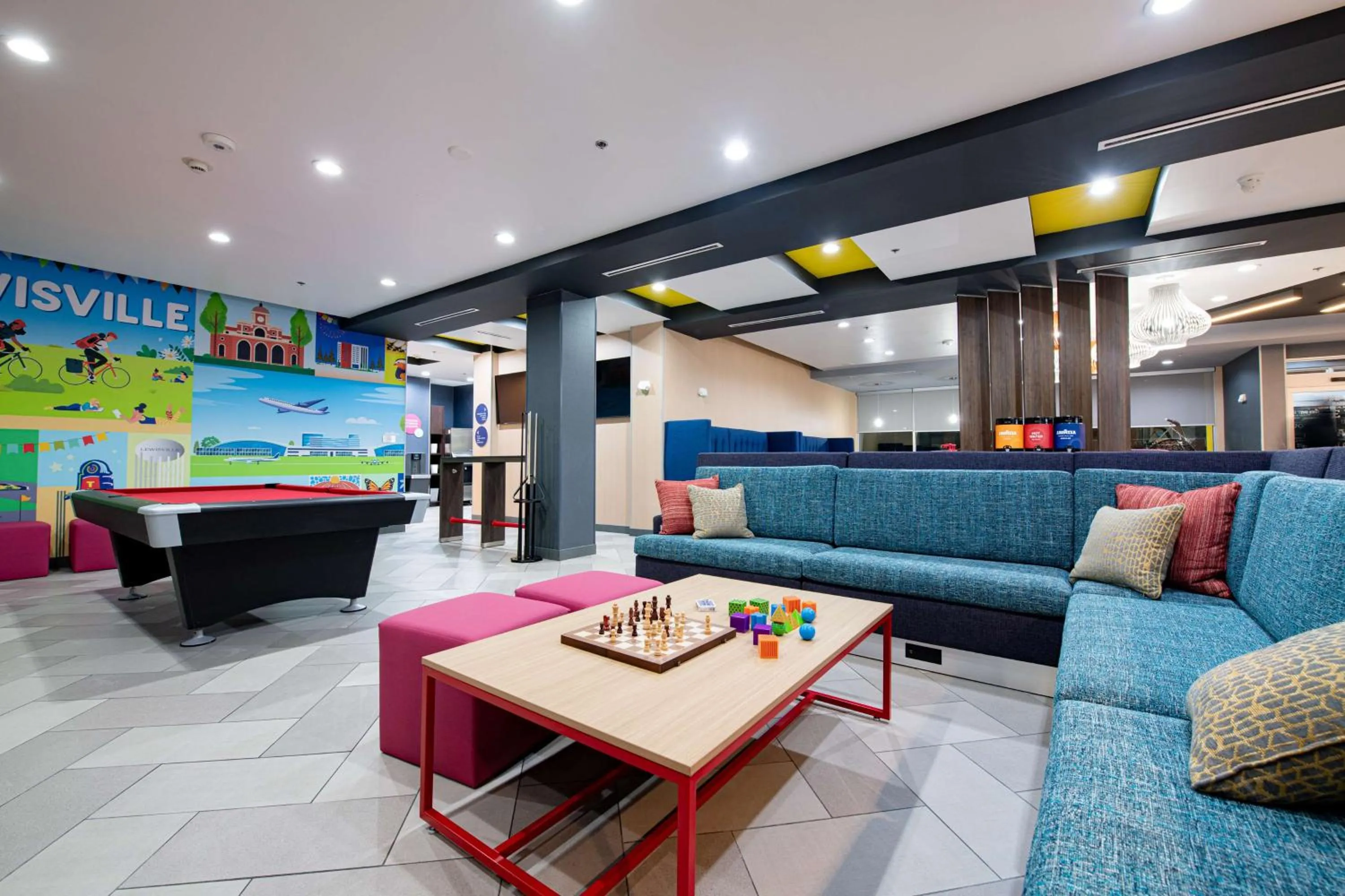 Lobby or reception in Tru By Hilton Lewisville Vista Ridge Mall