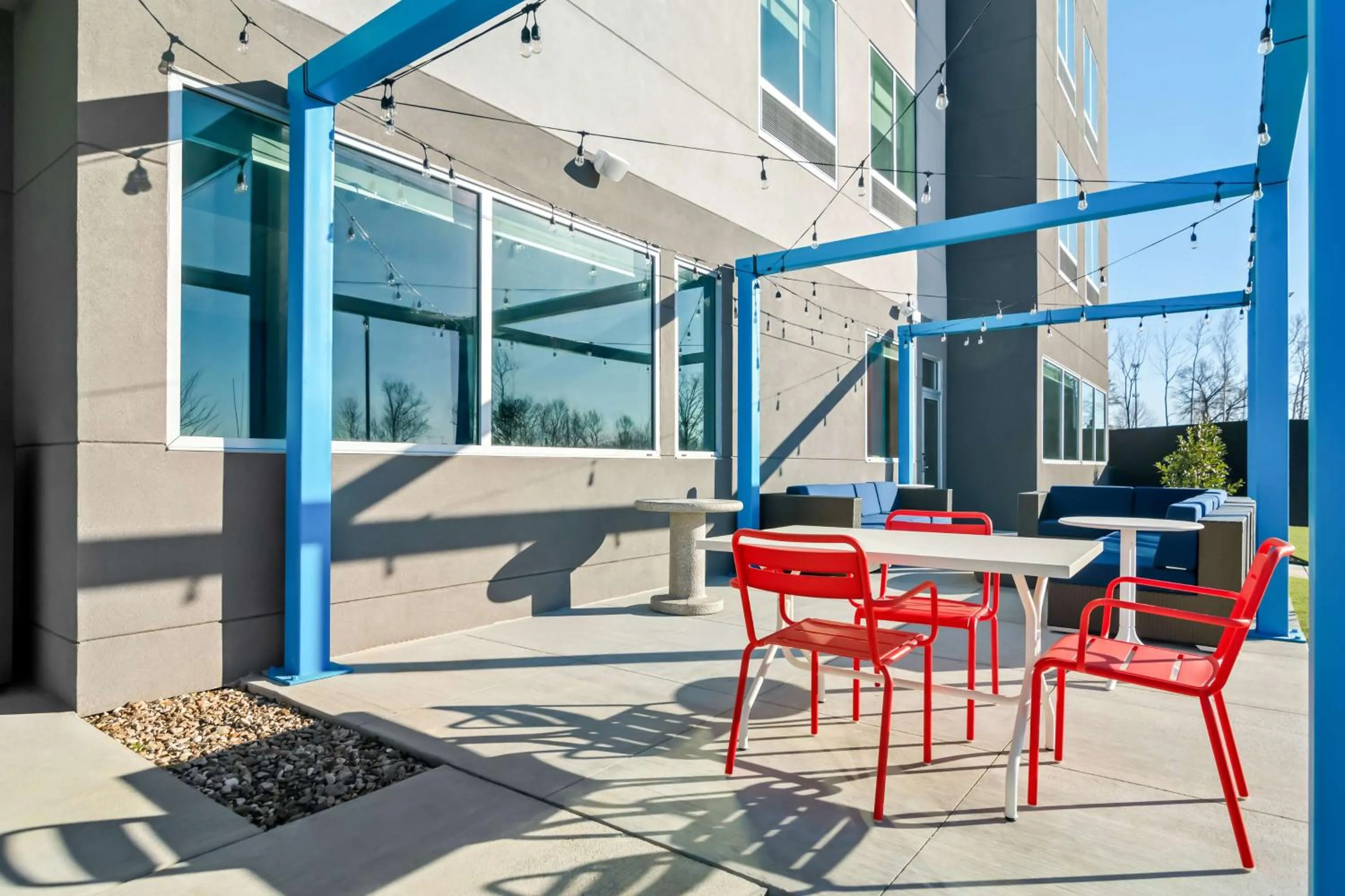 Patio in Tru By Hilton Rogers Bentonville