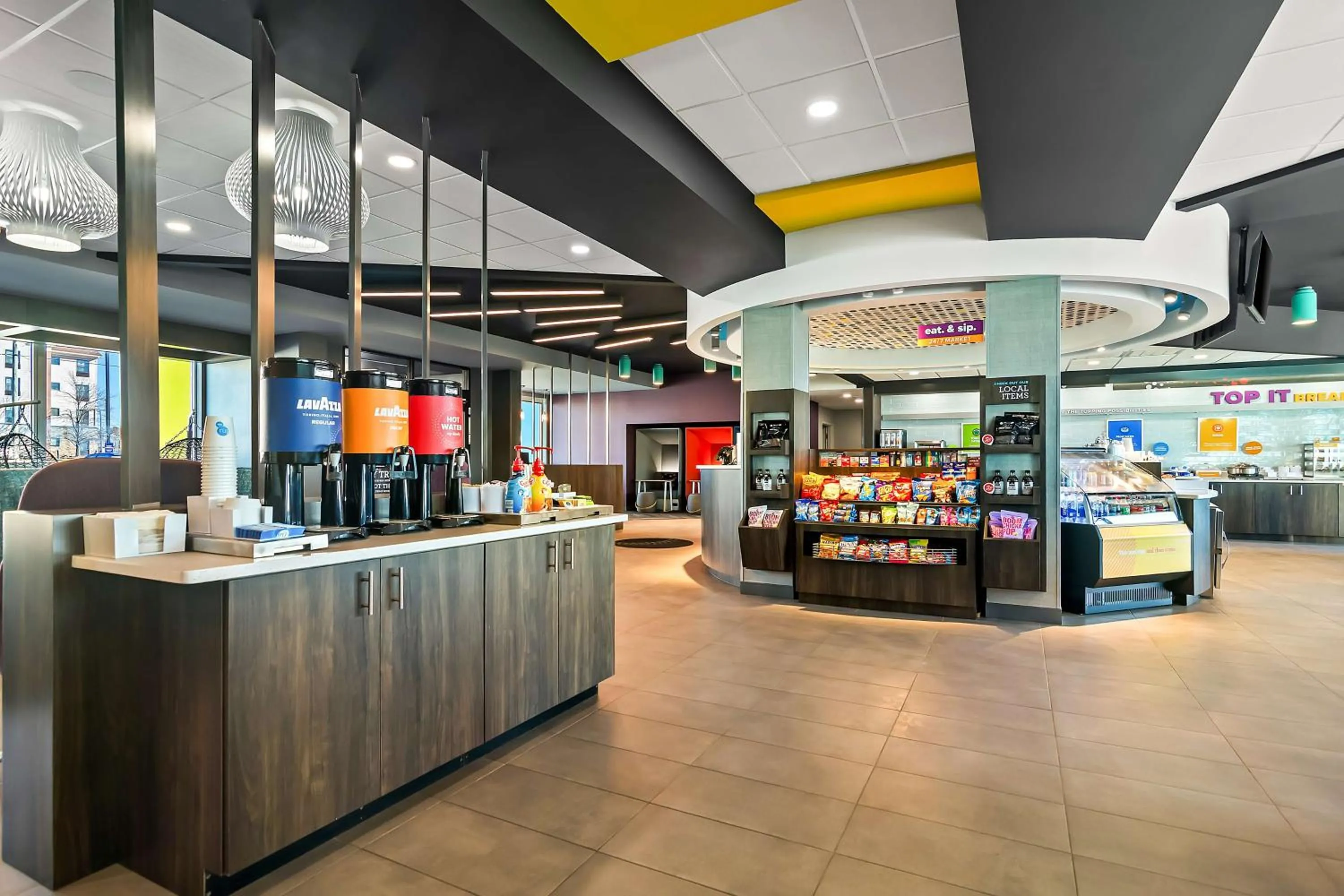 Restaurant/places to eat in Tru By Hilton Rogers Bentonville