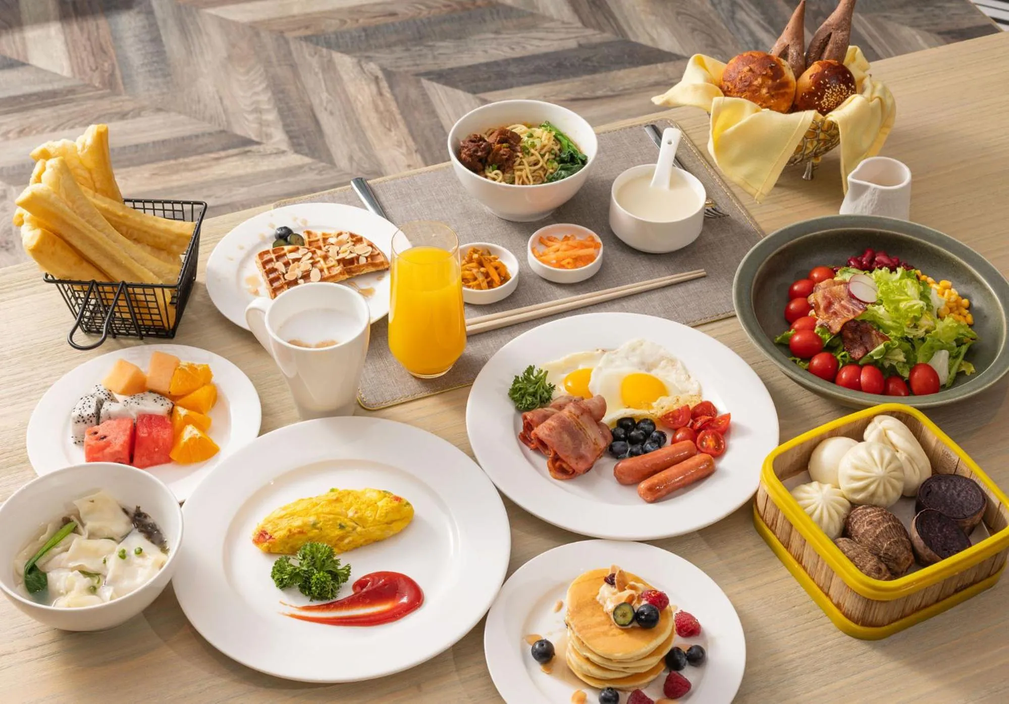 Breakfast in Doubletree By Hilton Yantai Golden Coast Hotel & Suites