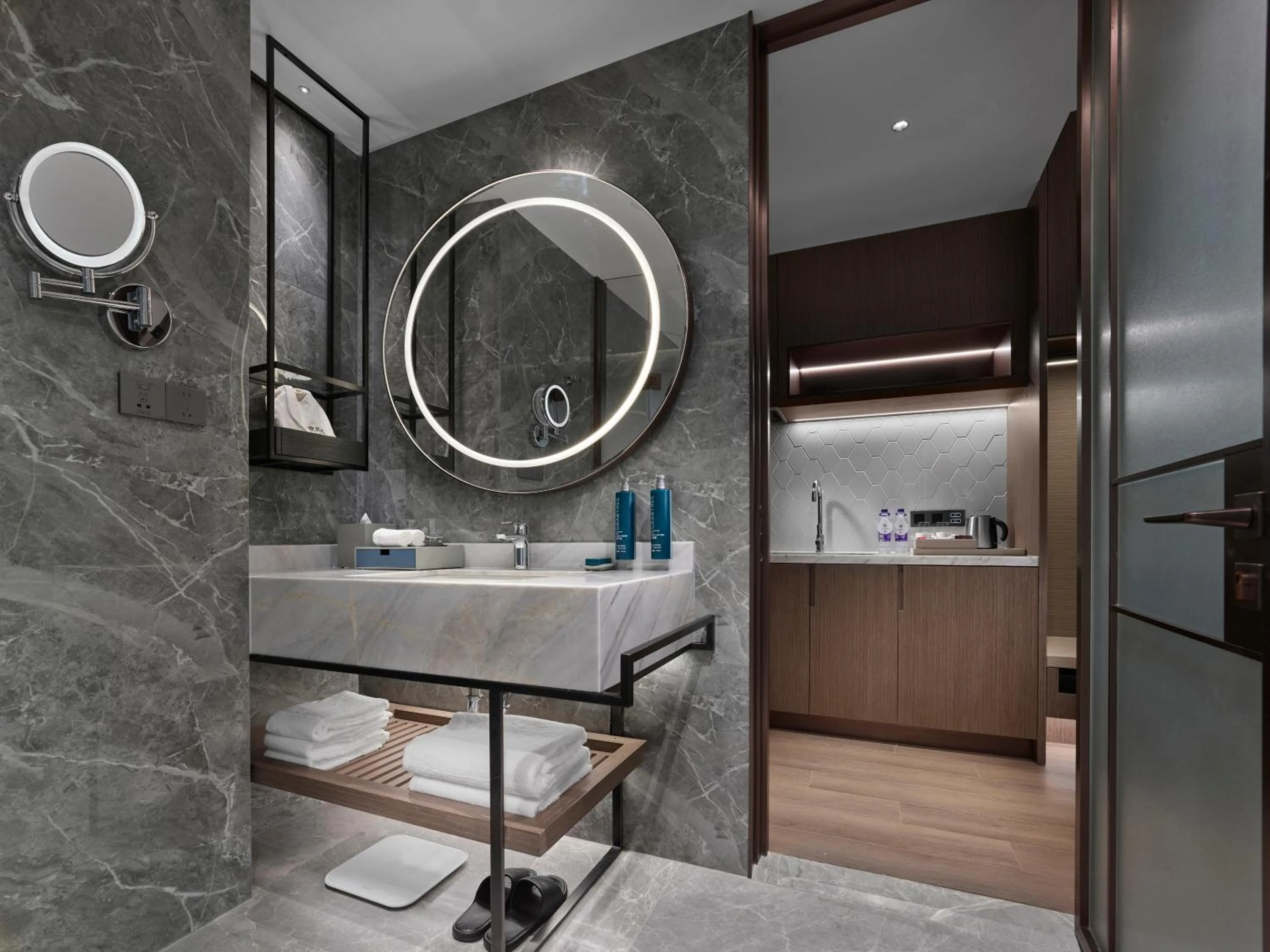 Bathroom in Doubletree By Hilton Yantai Golden Coast Hotel & Suites