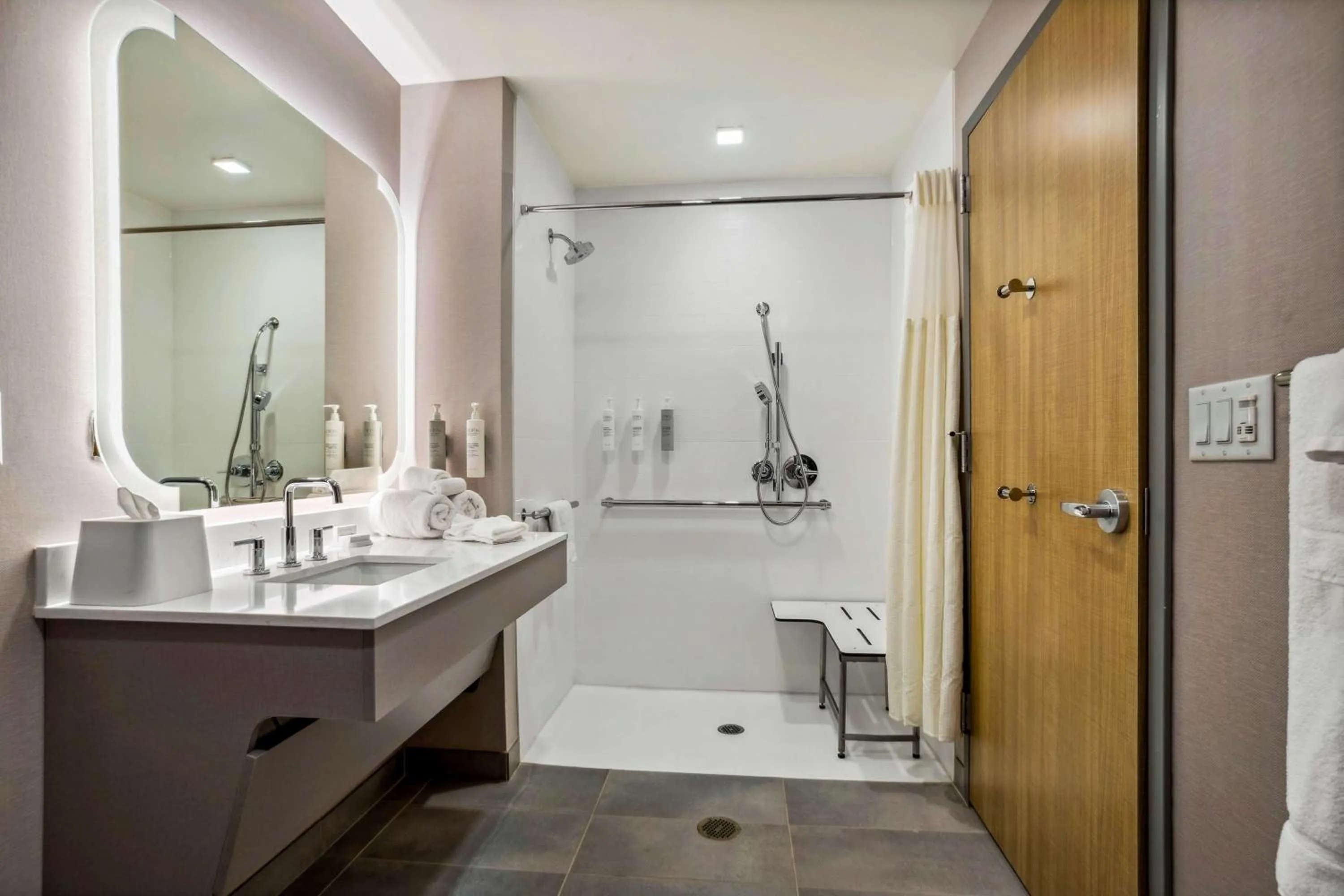 Bathroom in Homewood Suites By Hilton Colorado Springs Airport