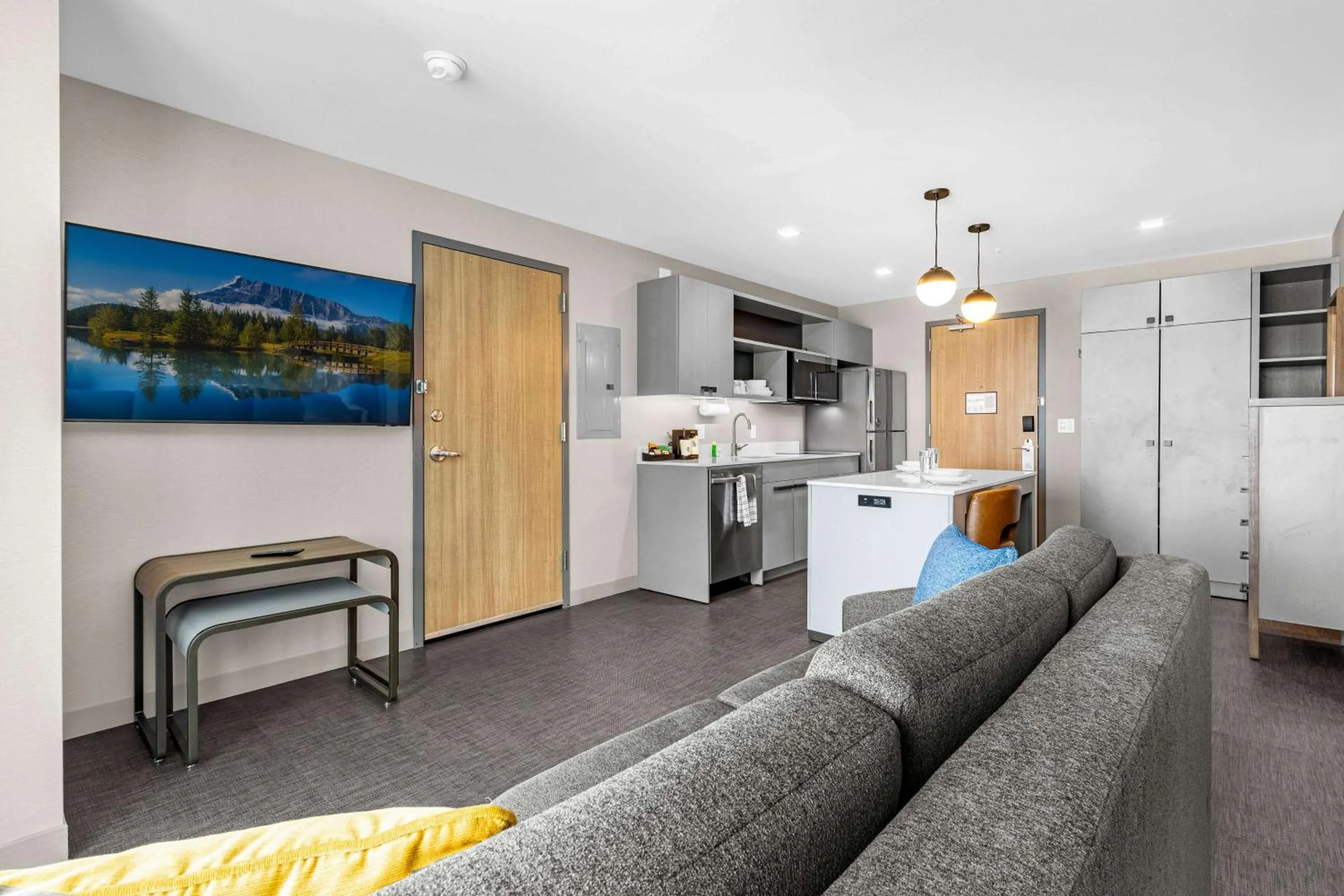 Kitchen or kitchenette in Homewood Suites By Hilton Colorado Springs Airport