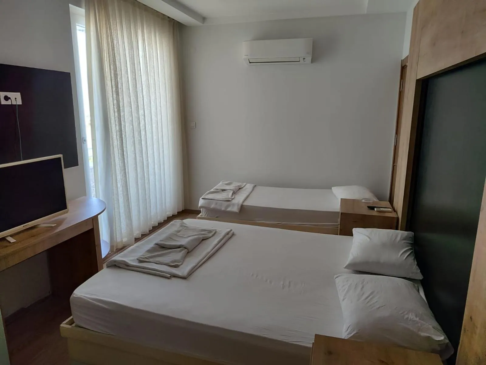 Bed in HOTEL YAGMUR