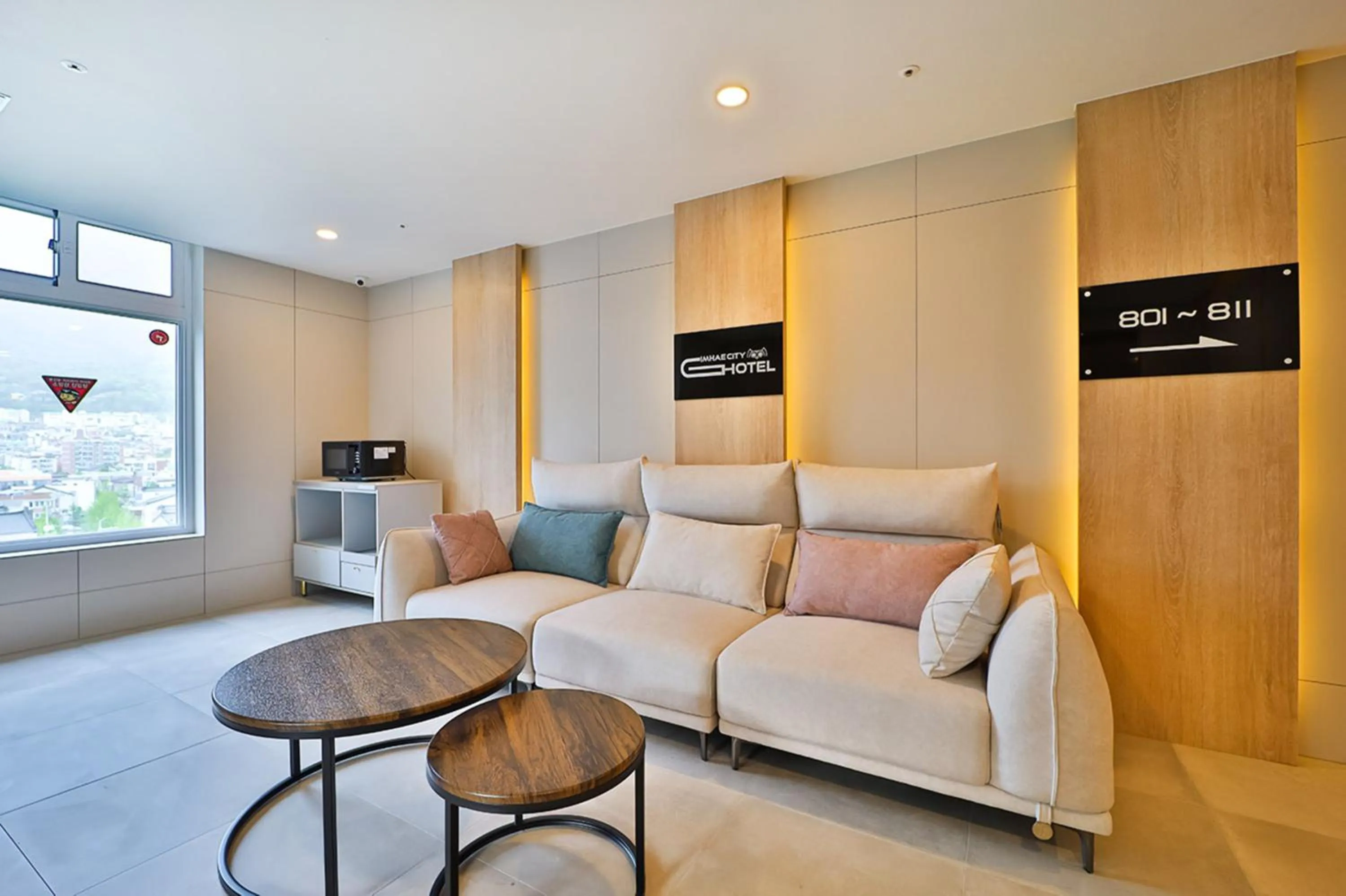 Property building in Gimhae City Hotel