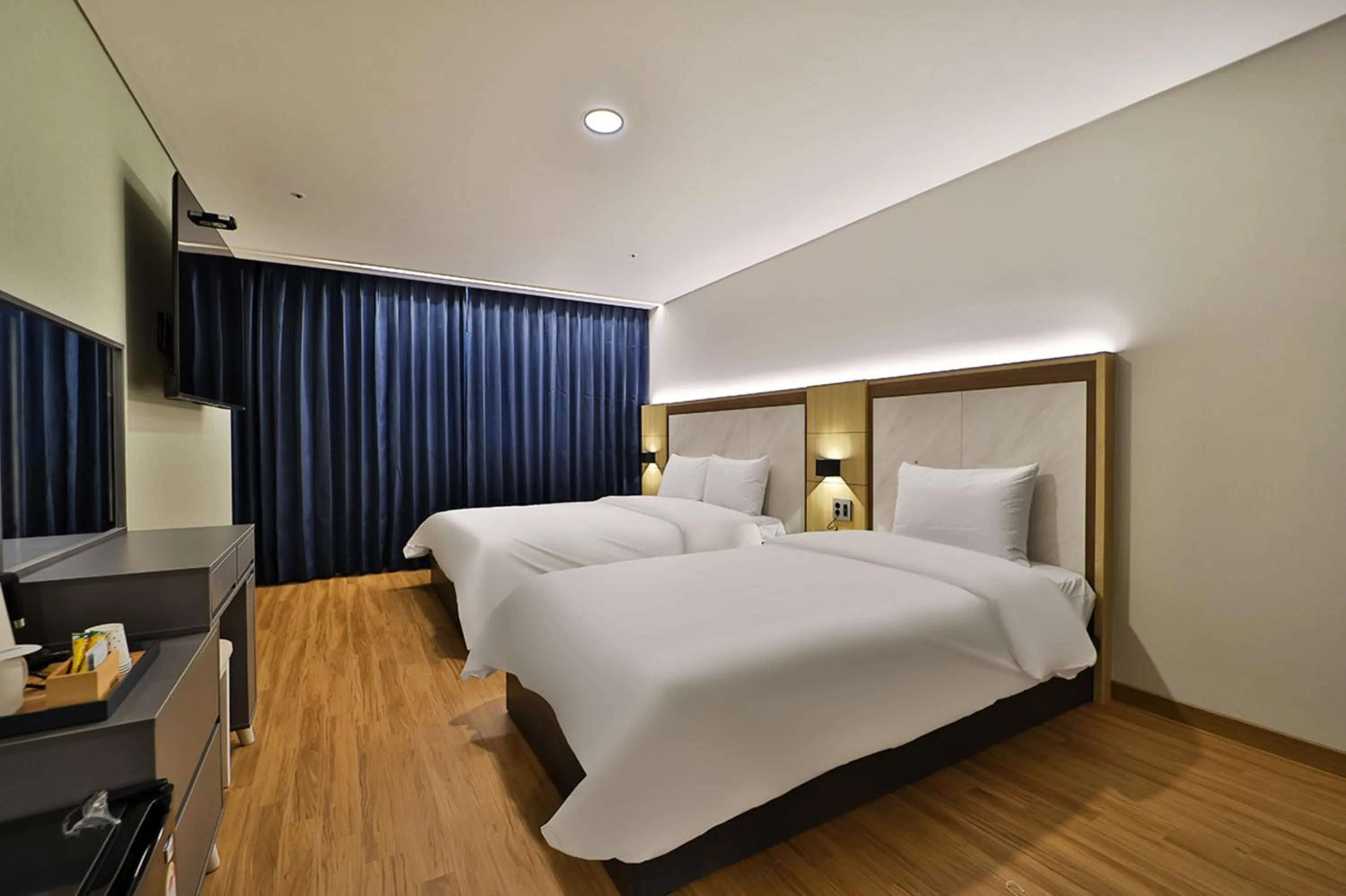 Bed in Gimhae City Hotel