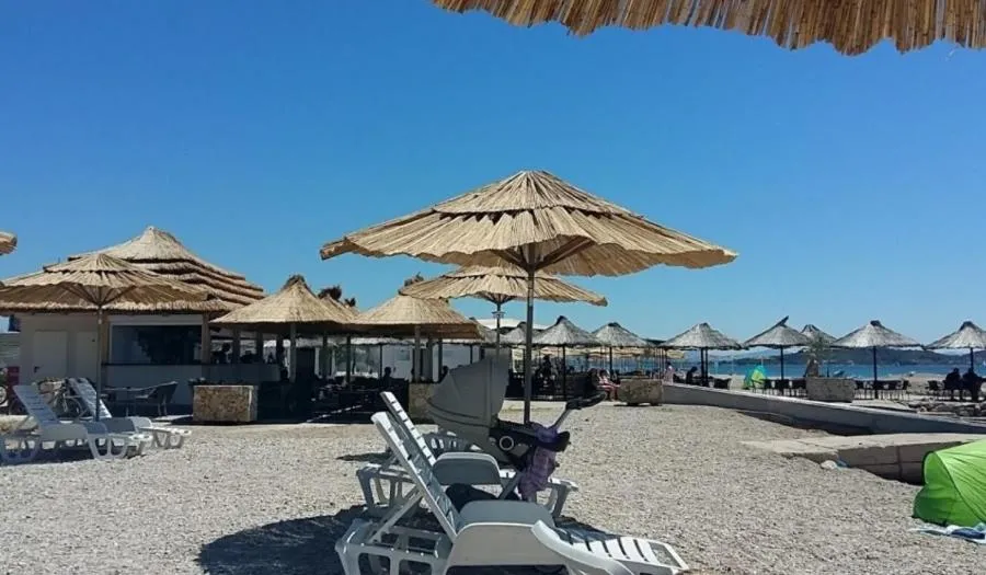 Tribunia Beach Hotel