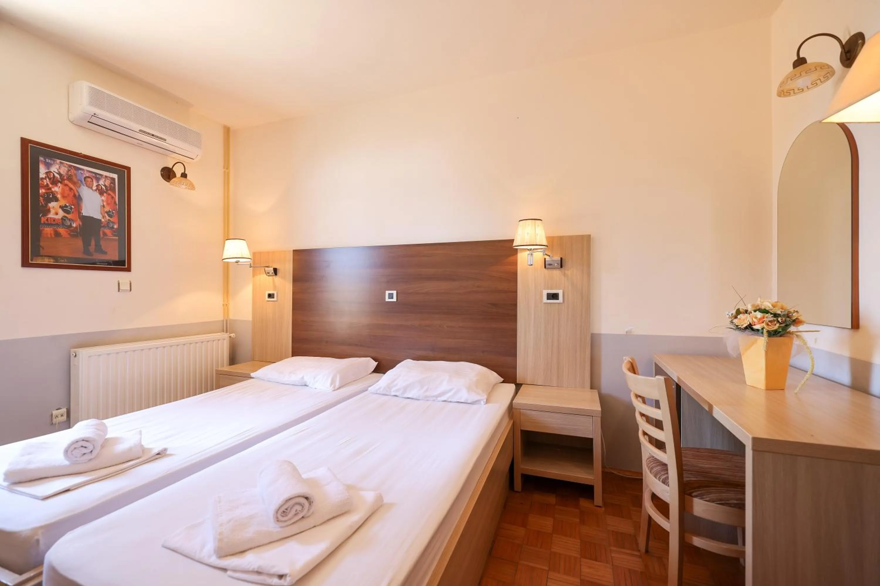 Bed in Tribunia Beach Hotel