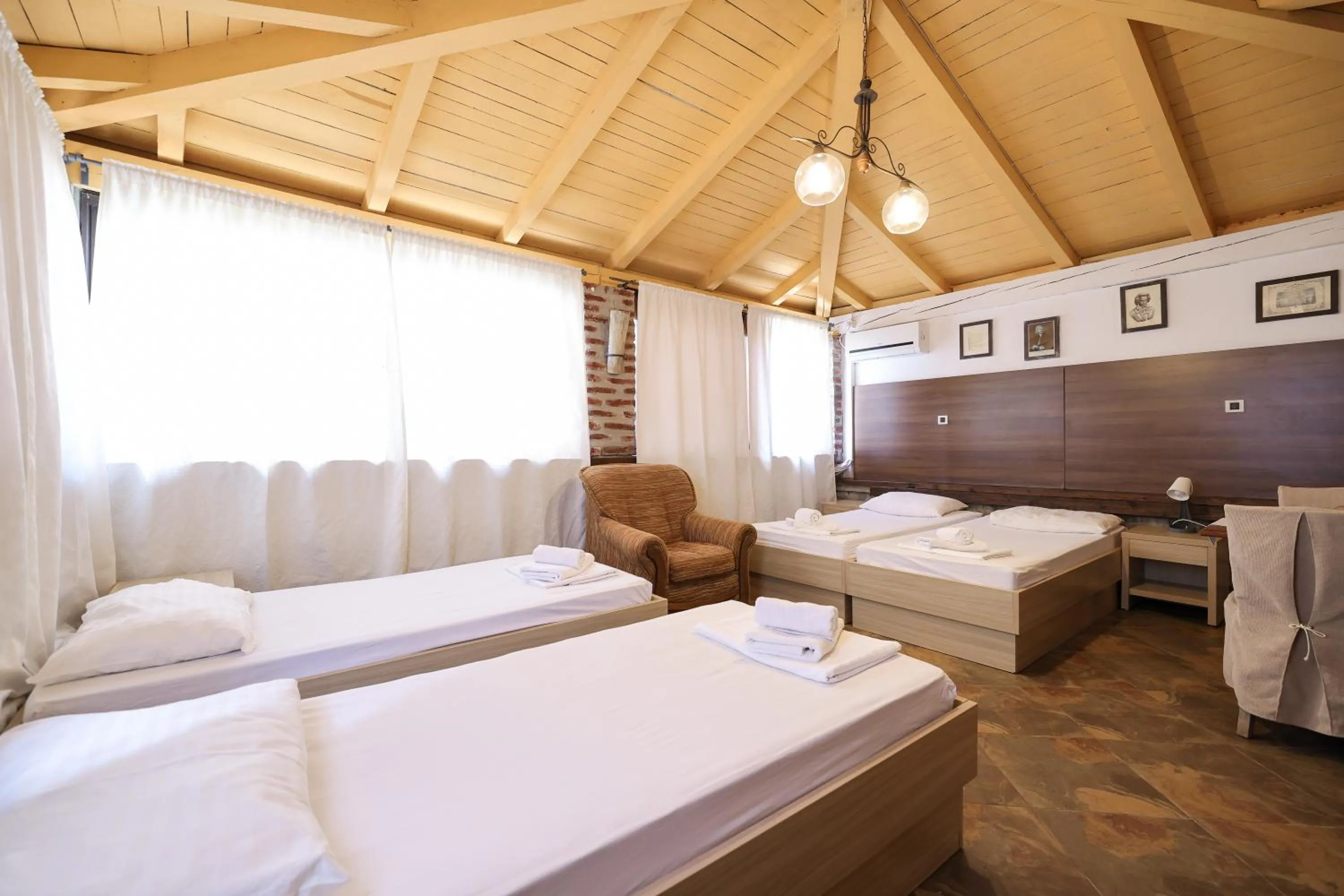 Bed in Tribunia Beach Hotel