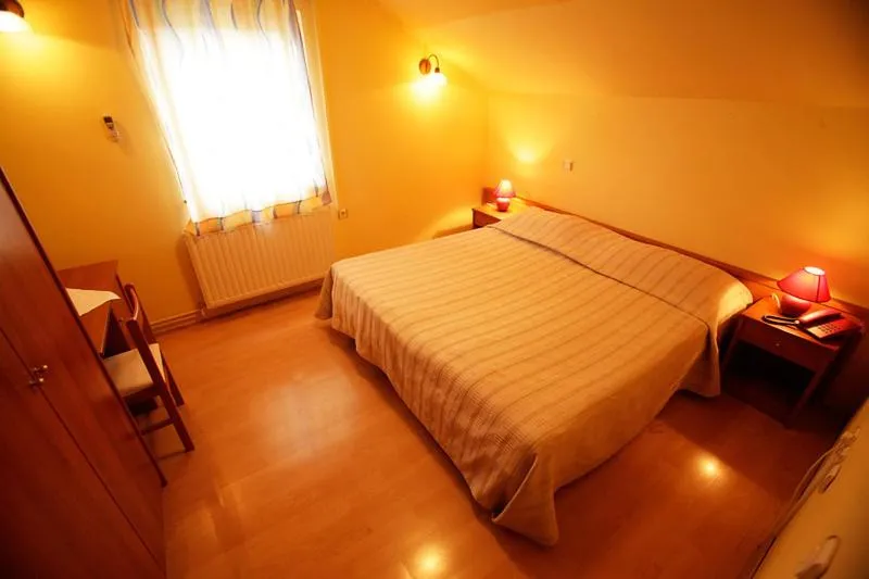 Bed in Tribunia Beach Hotel