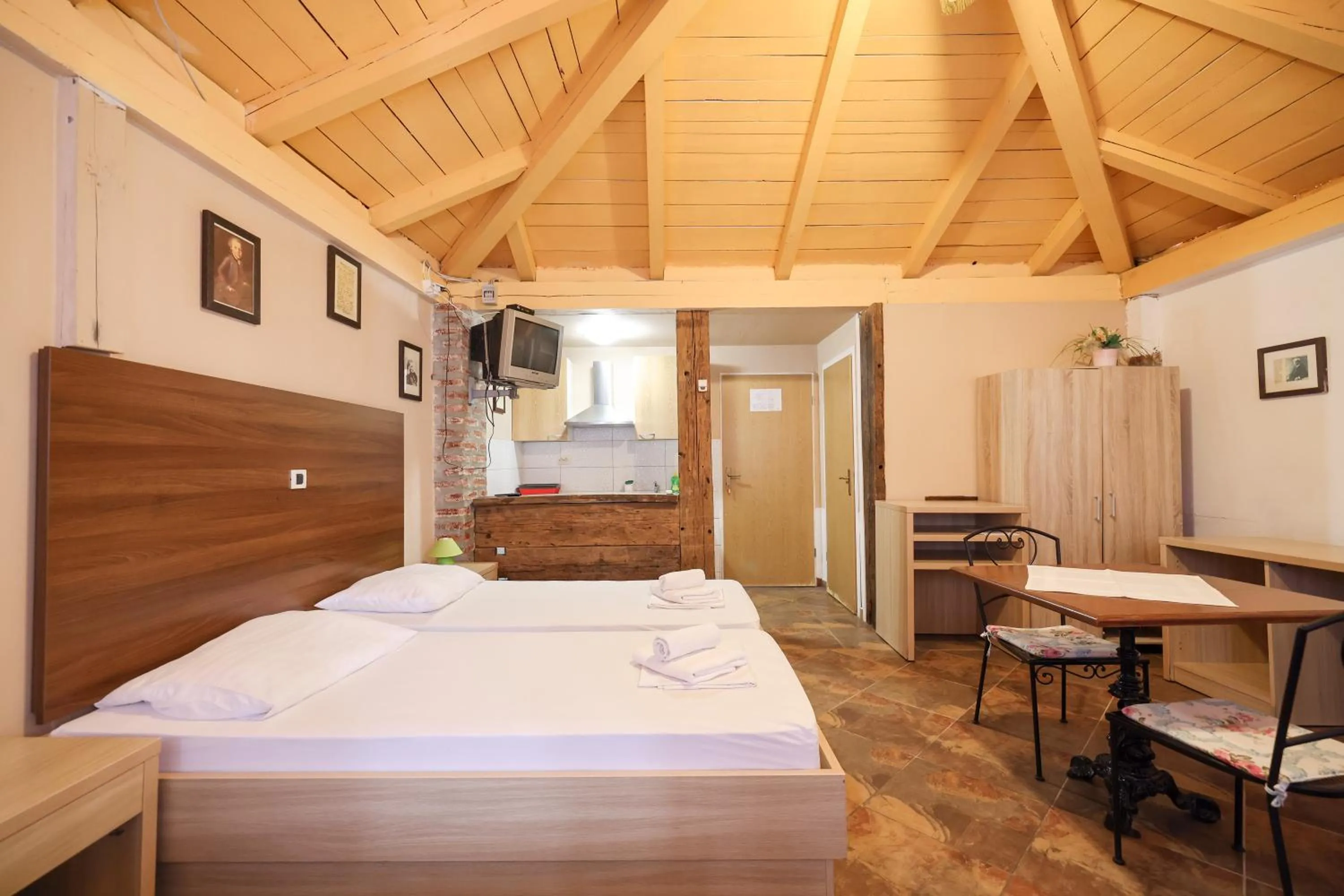 Bed in Tribunia Beach Hotel