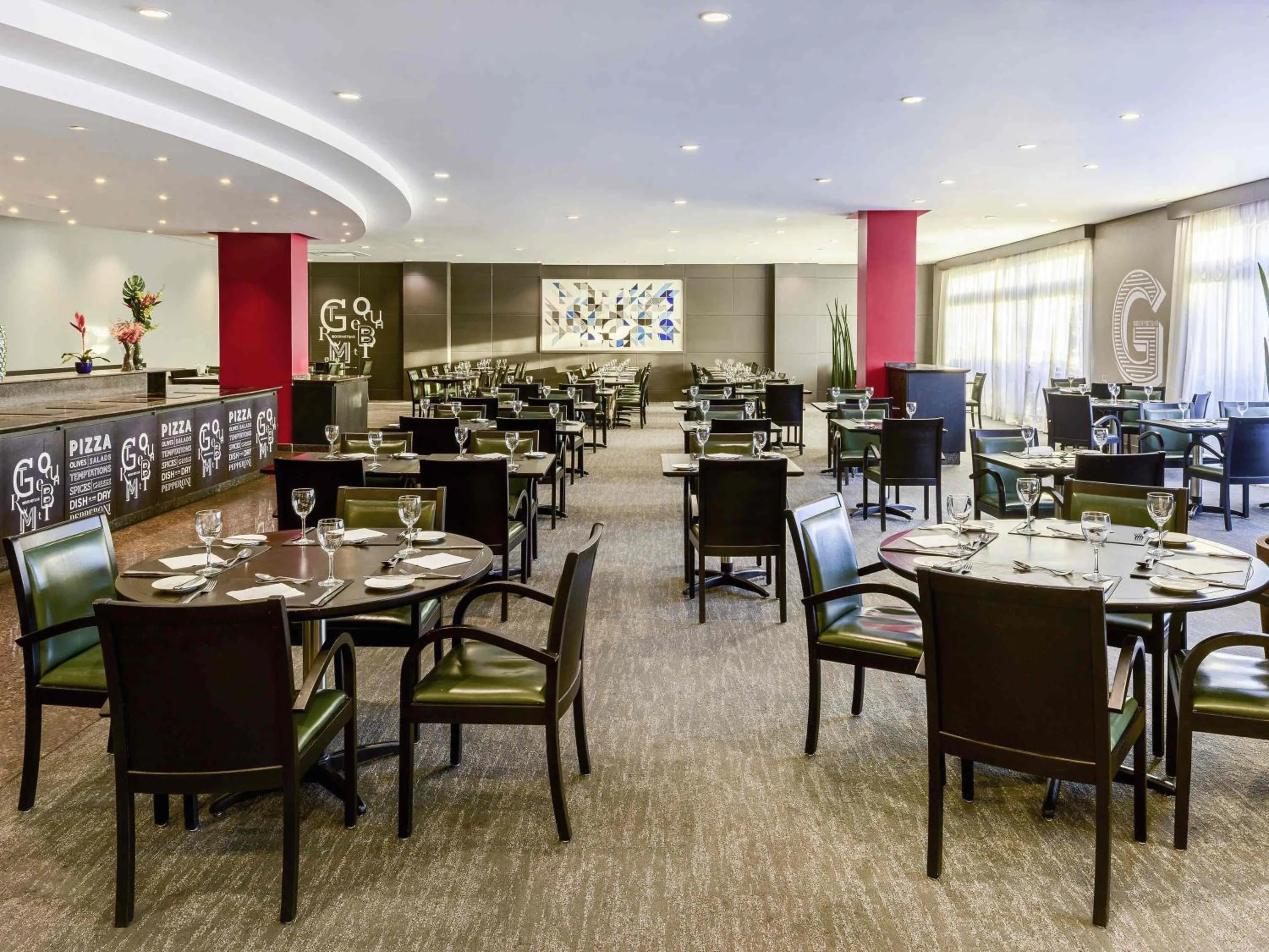 Restaurant/places to eat in Novotel Sao Paulo Center Norte
