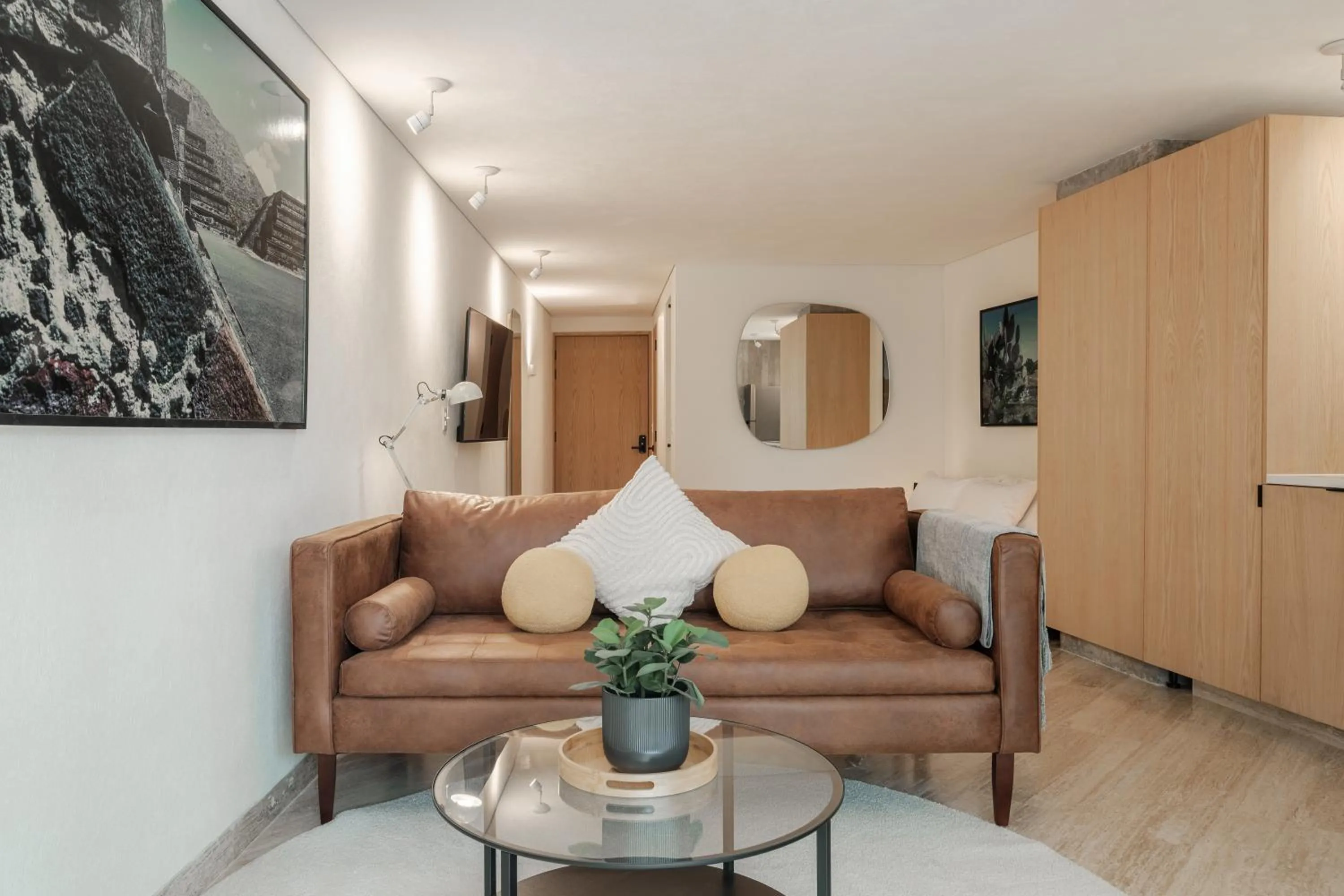 TV and multimedia in Nido Parque Mexico