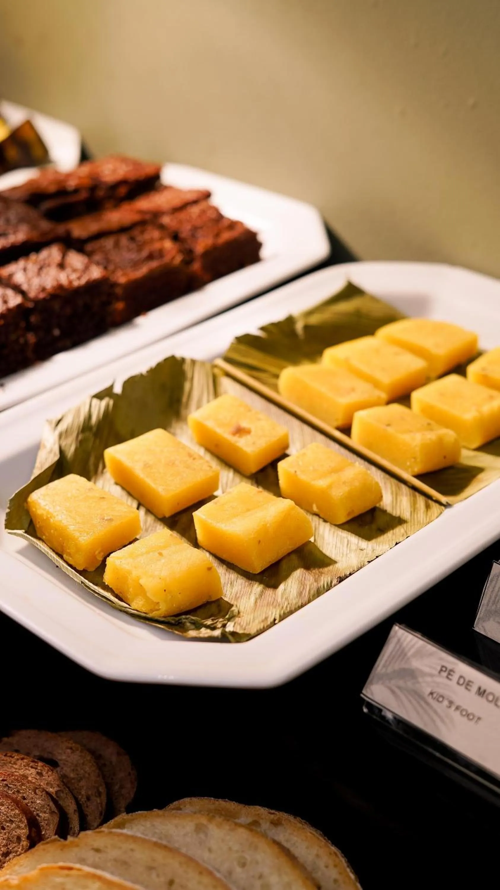 Buffet breakfast in Novotel Manaus