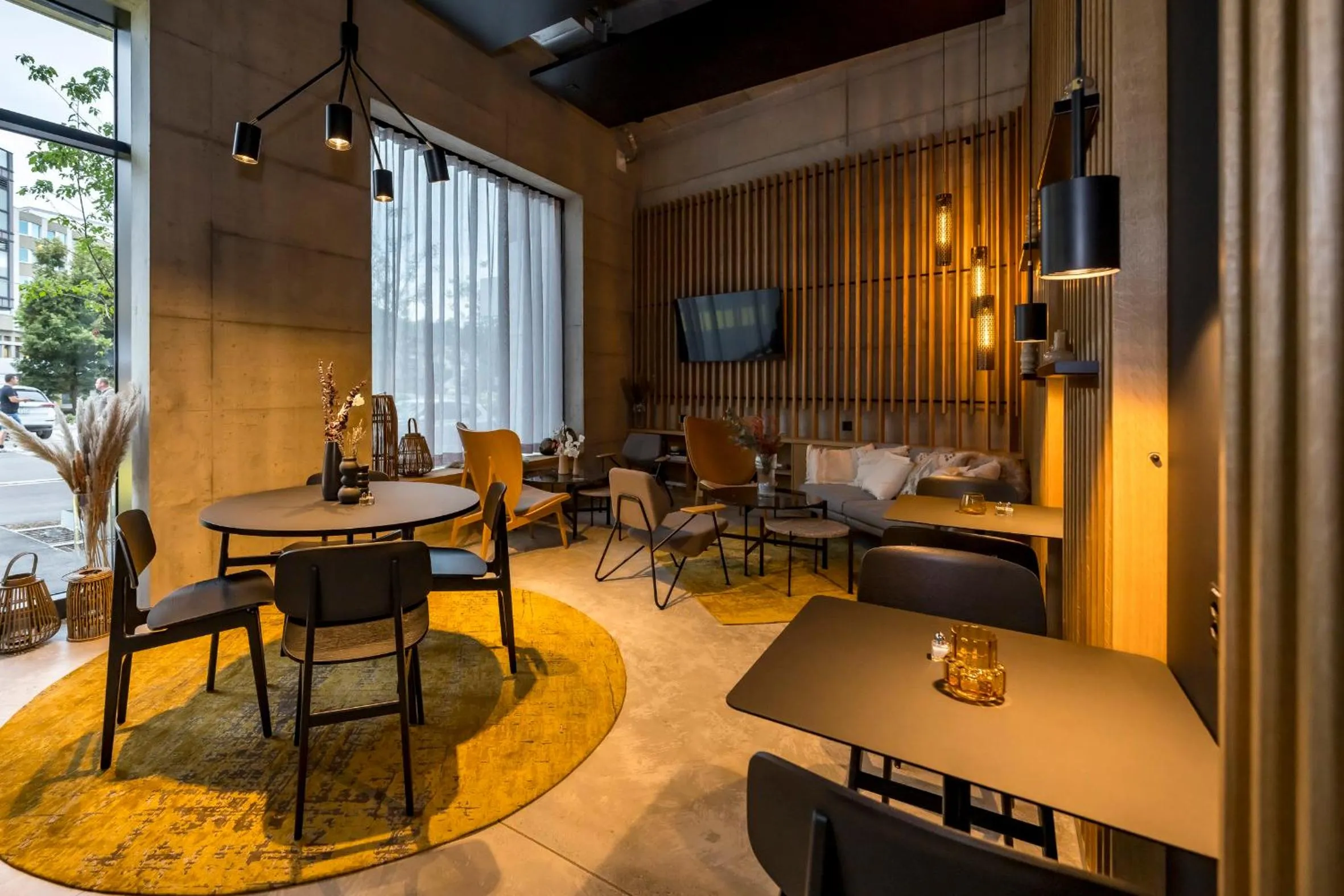 Restaurant/places to eat in Zleep Hotel Zürich-Kloten