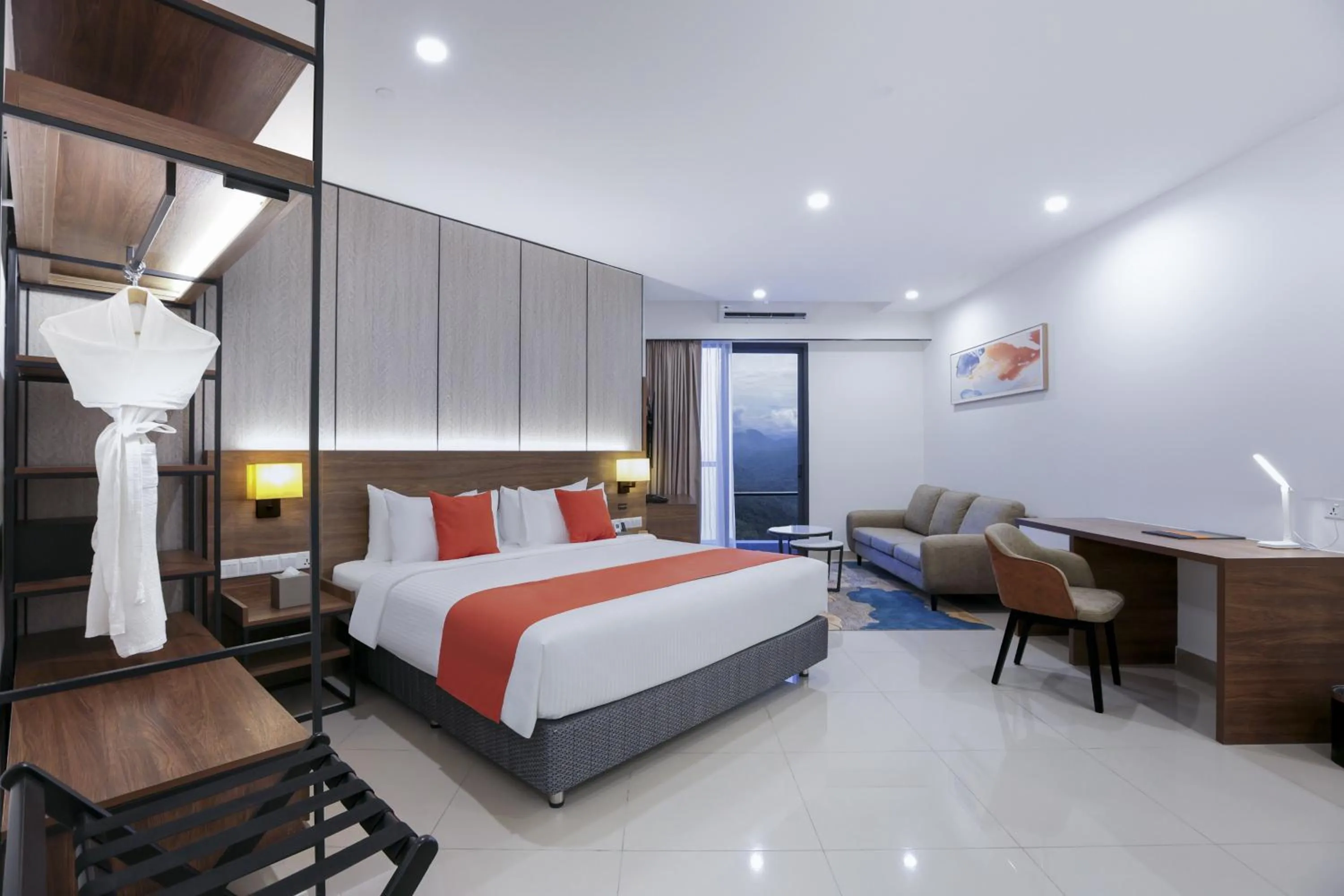 Bedroom, Bed in Wyndham Ion Majestic Genting Highlands