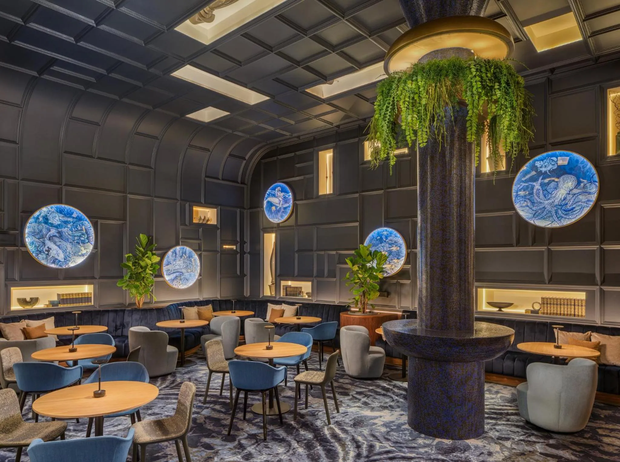 Lounge or bar in Kimpton BEM Budapest by IHG