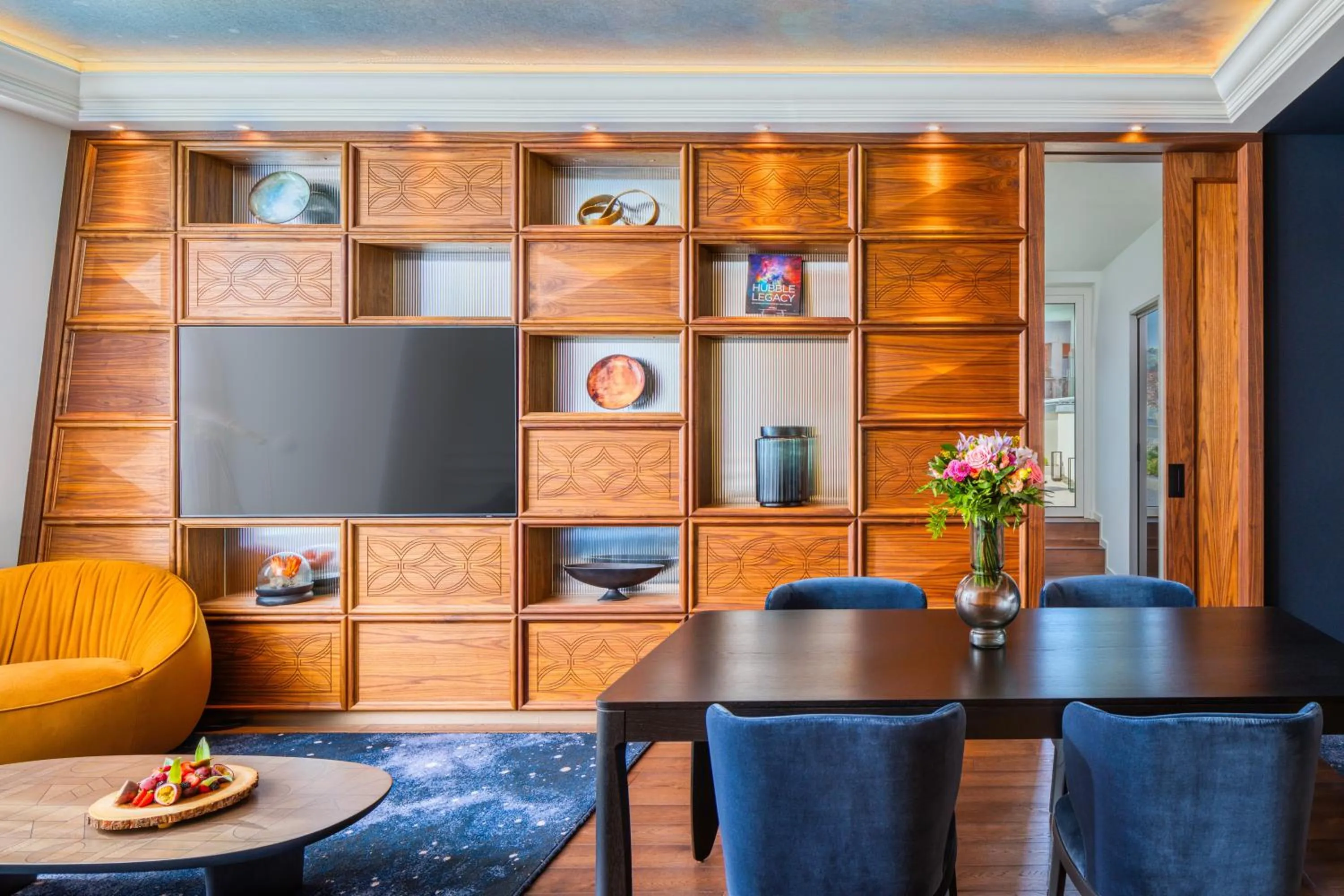 TV and multimedia in Kimpton BEM Budapest by IHG