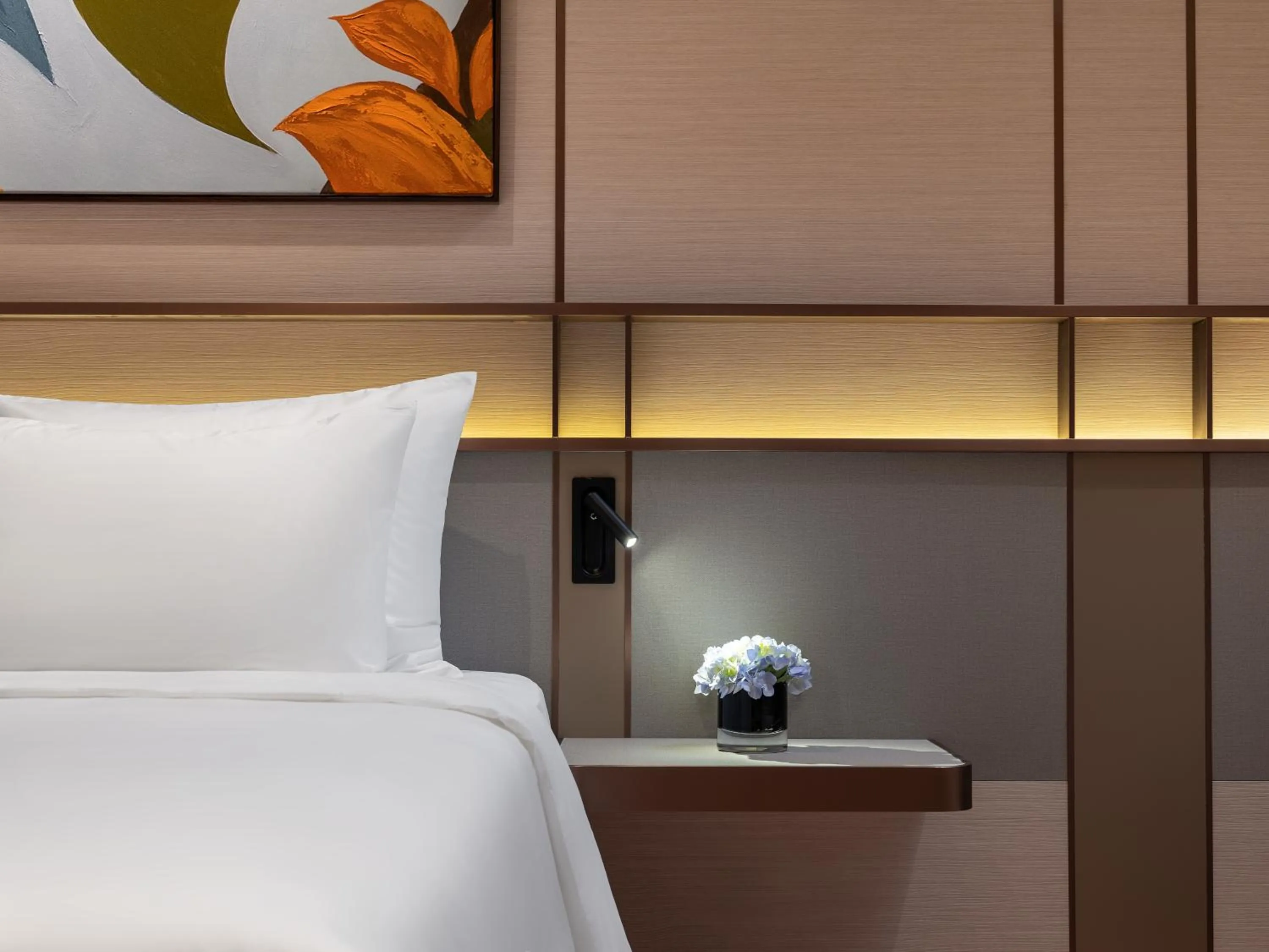 Bed in CLASSYC Hotel