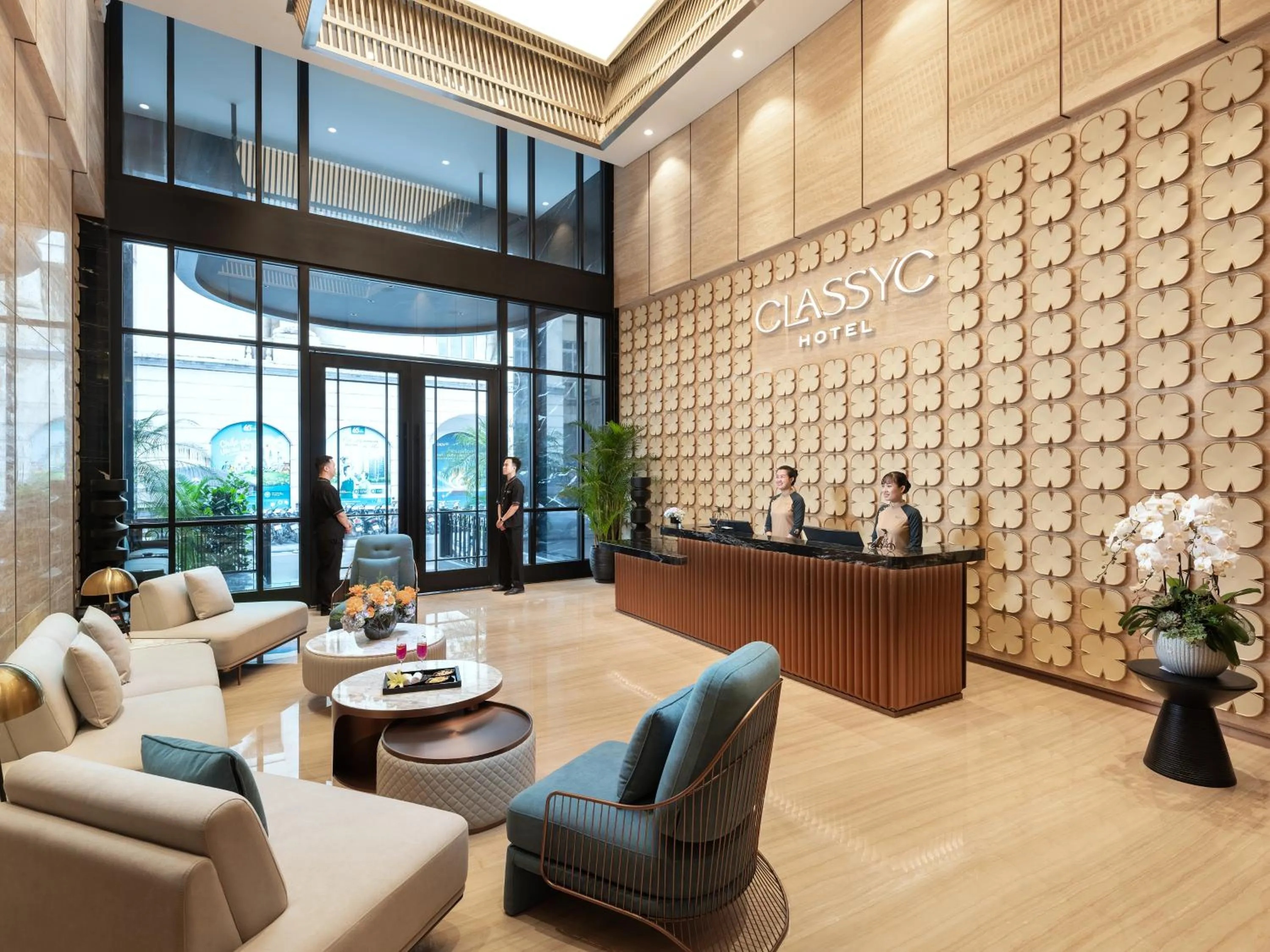 Lobby or reception in CLASSYC Hotel