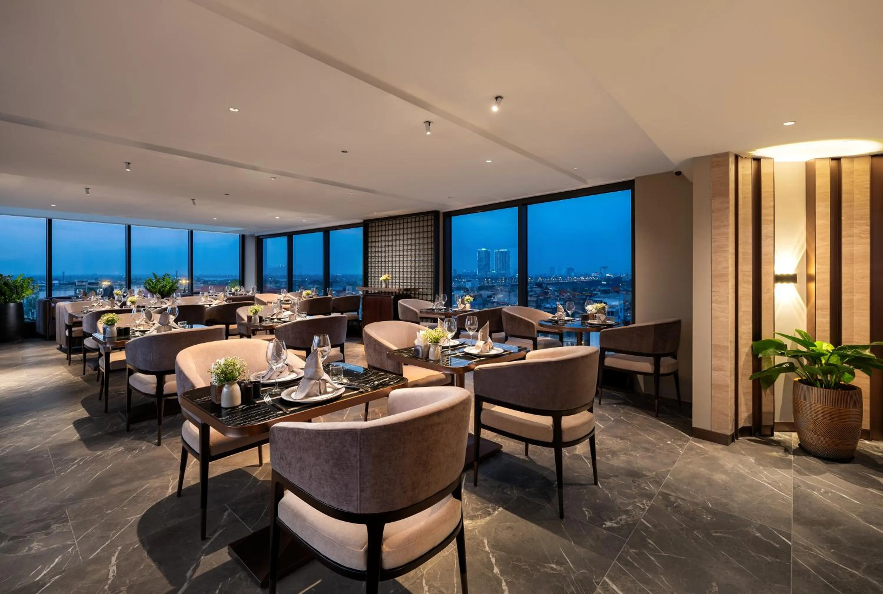 Dinner in CLASSYC Hotel