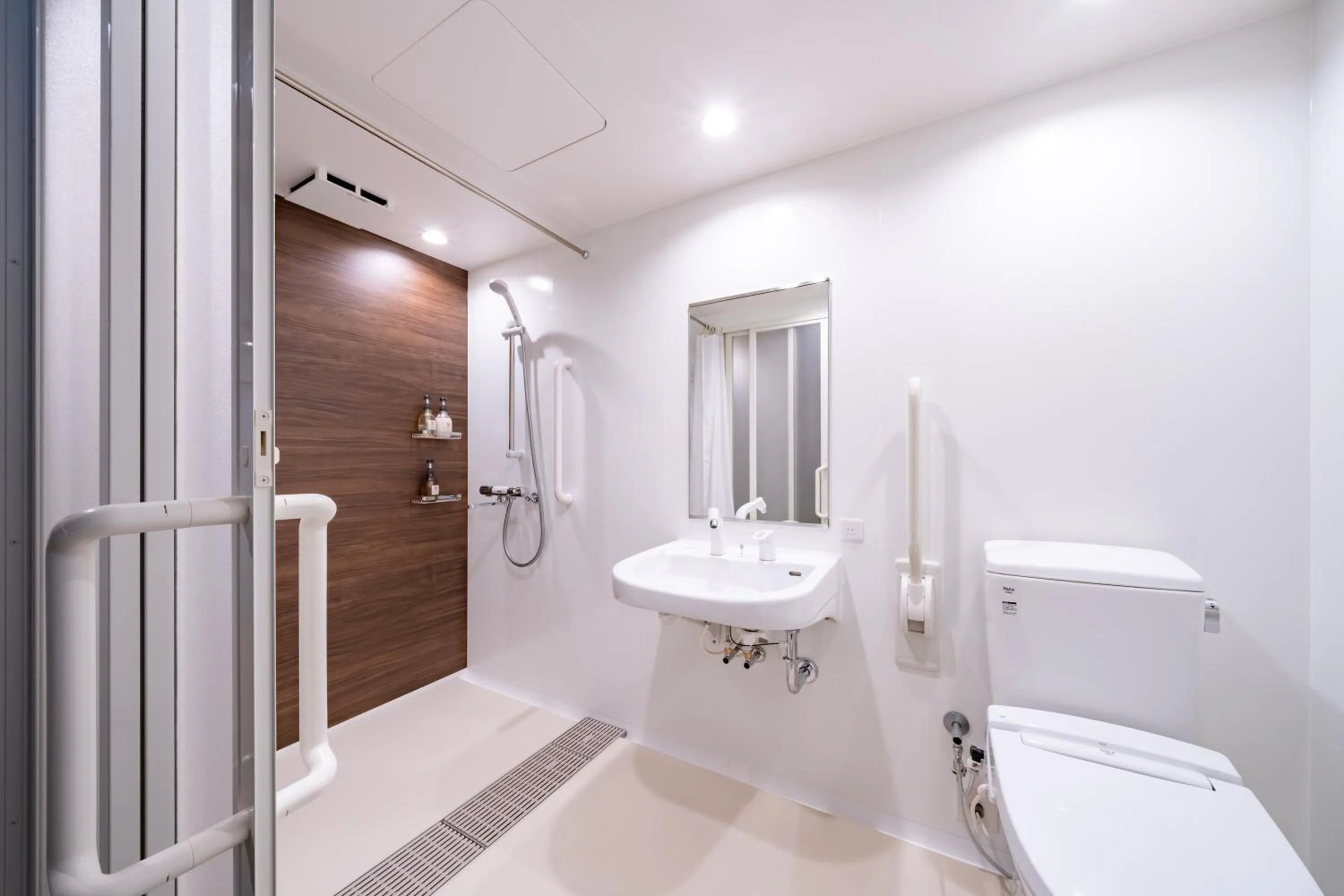 Shower in The Stay Sapporo Annex