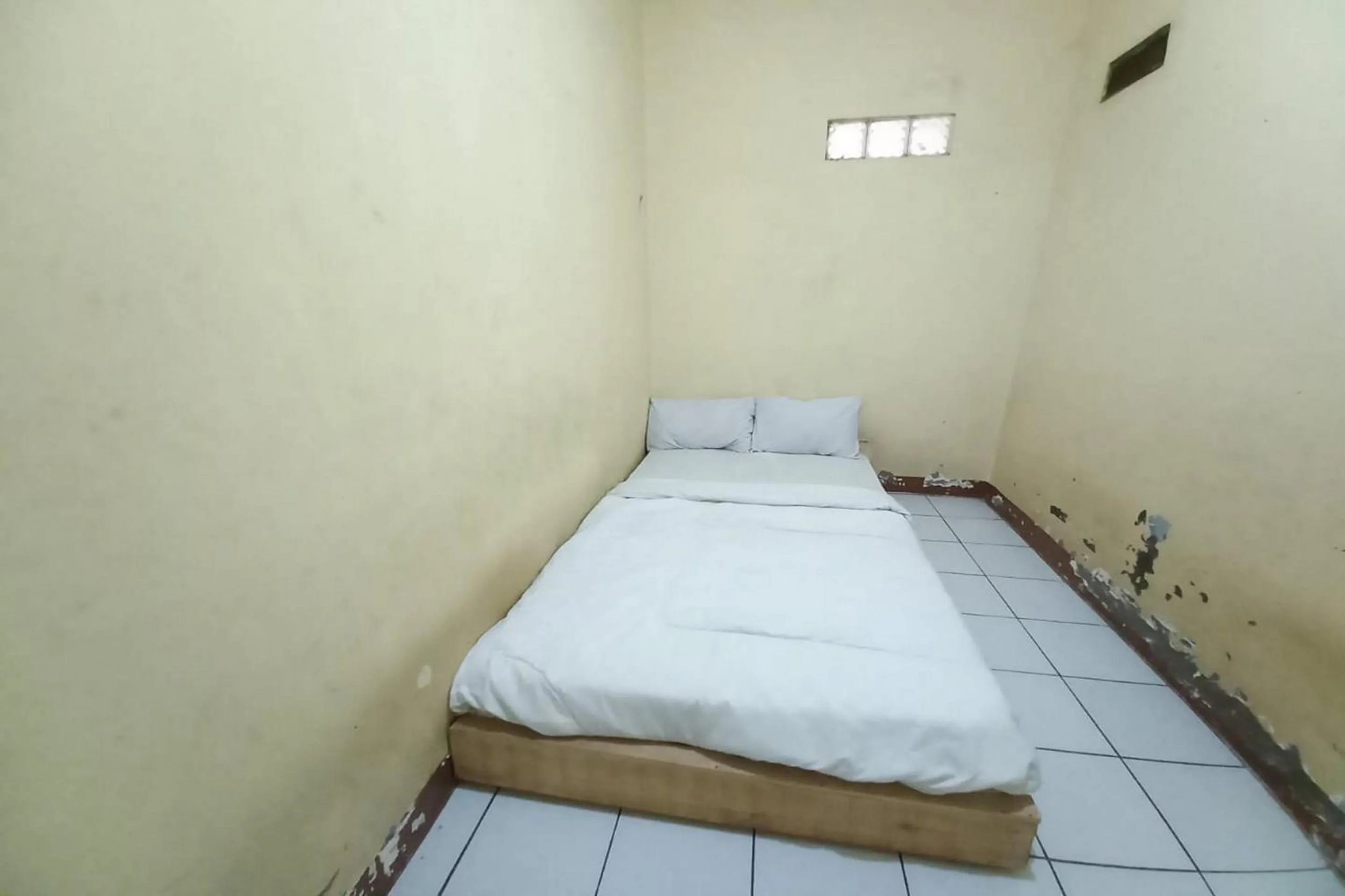 Bedroom, Bed in Hotel O Blio Guest House Syariah