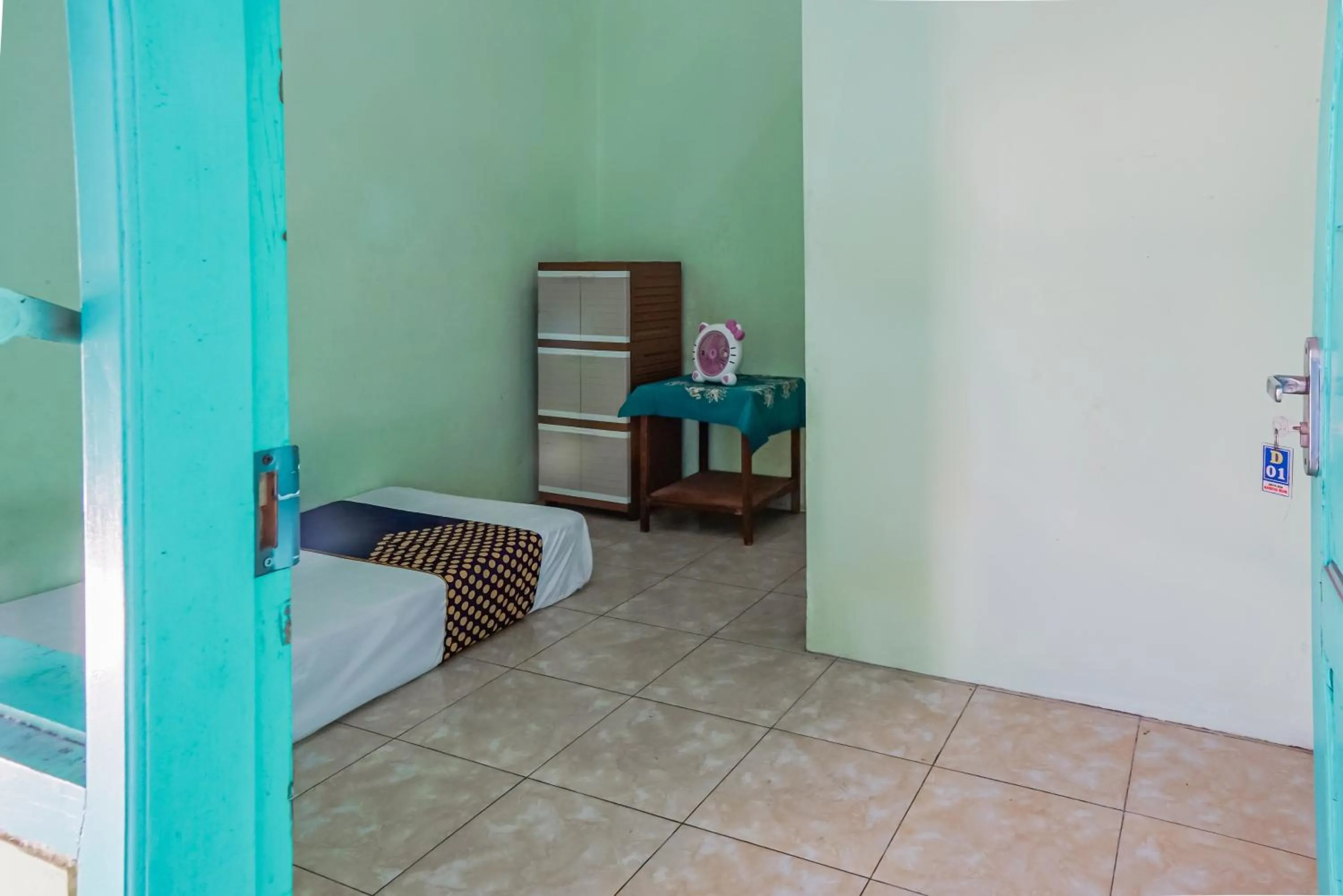 Bedroom, Bed in Hotel O Wunut Homestay Syariah