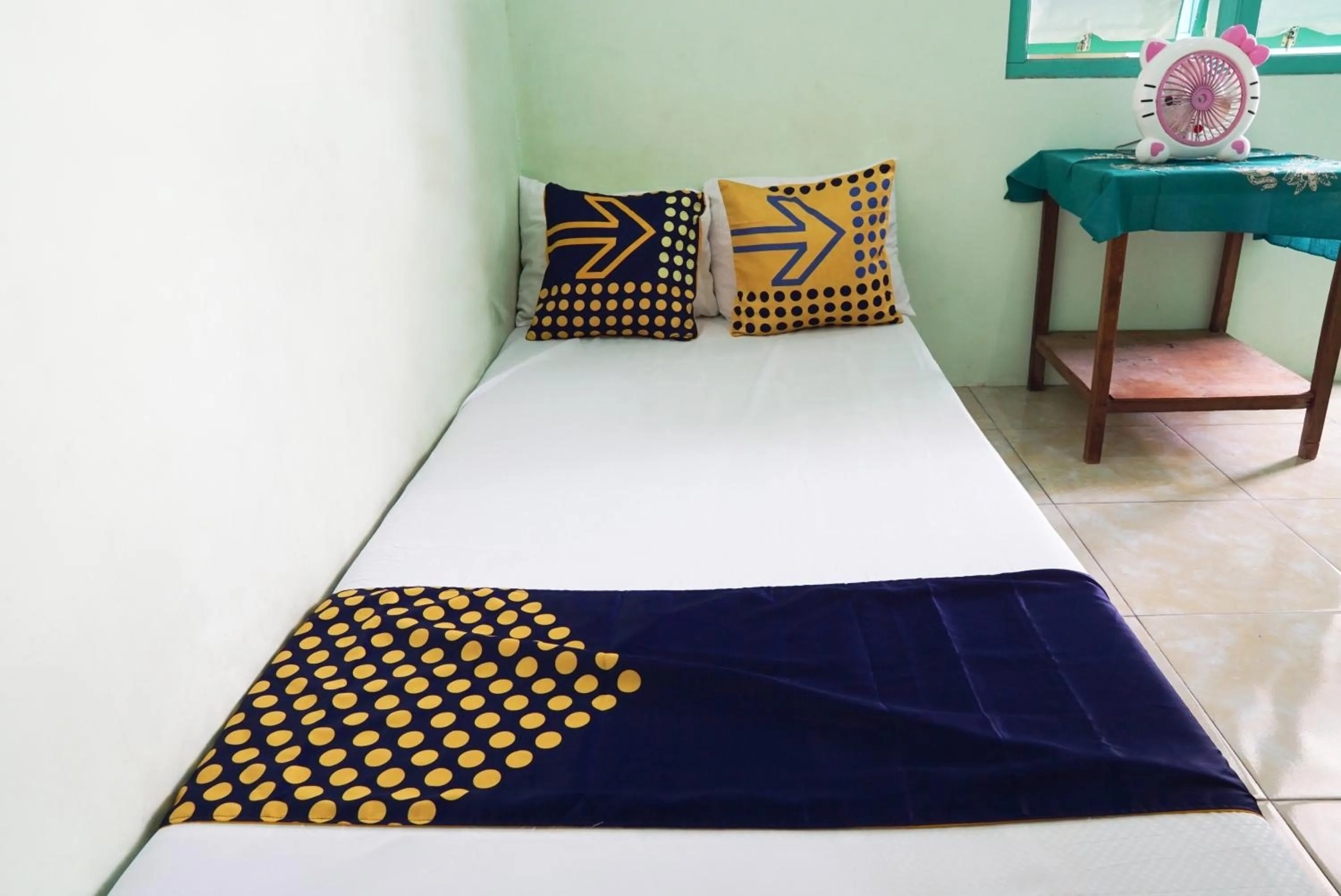 Bedroom, Bed in Hotel O Wunut Homestay Syariah