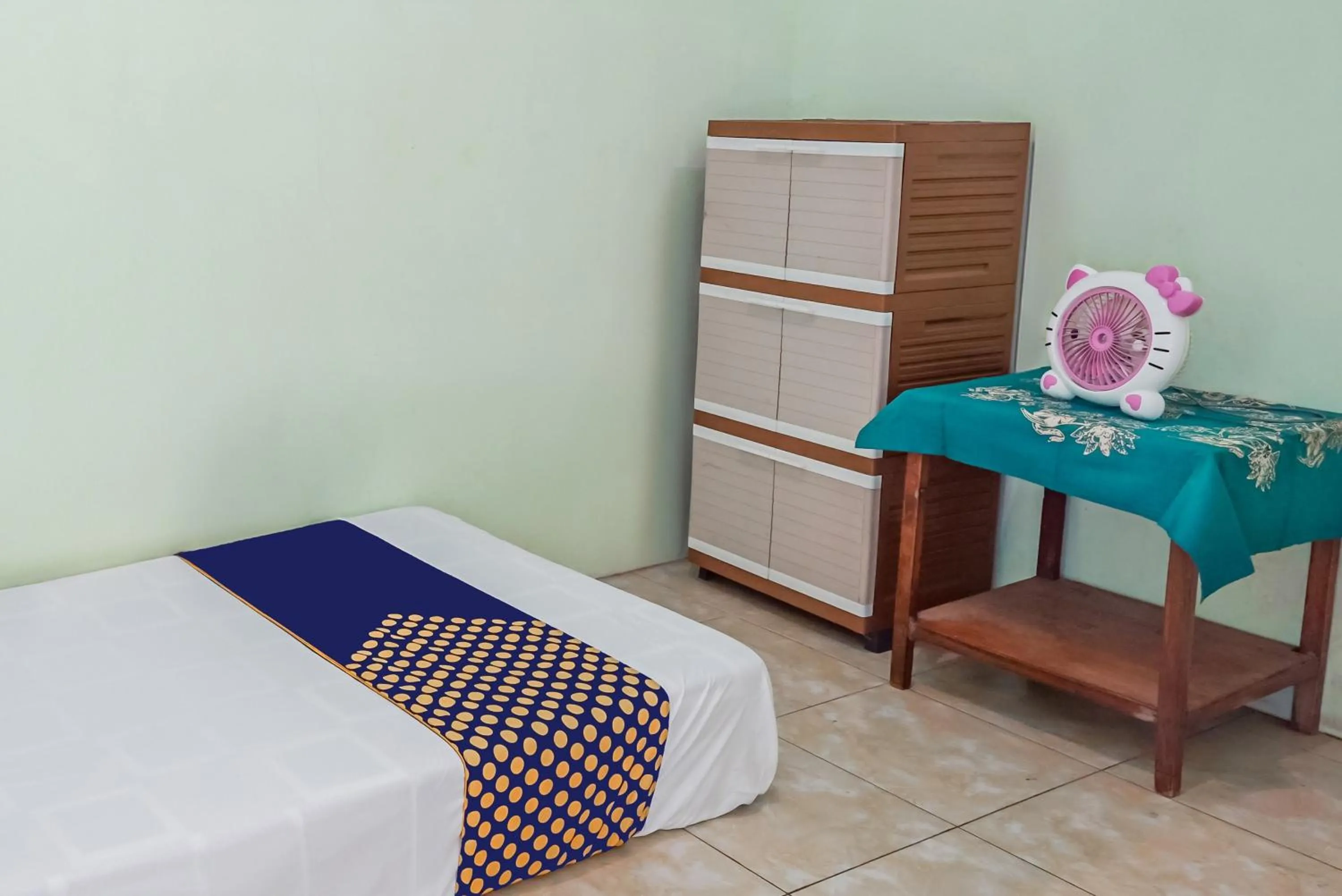 Bedroom, Bed in Hotel O Wunut Homestay Syariah