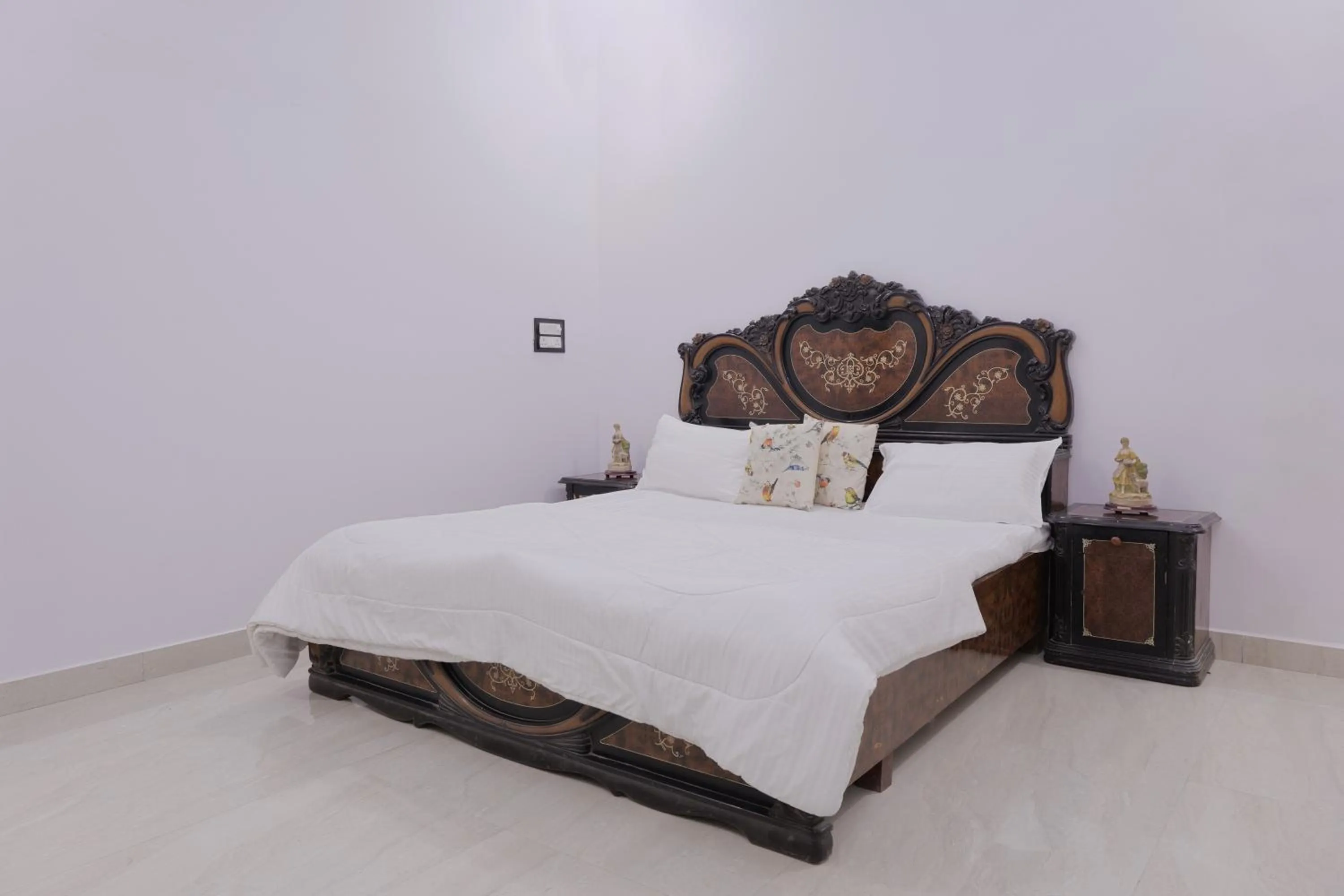 Bed in Embassy Suites