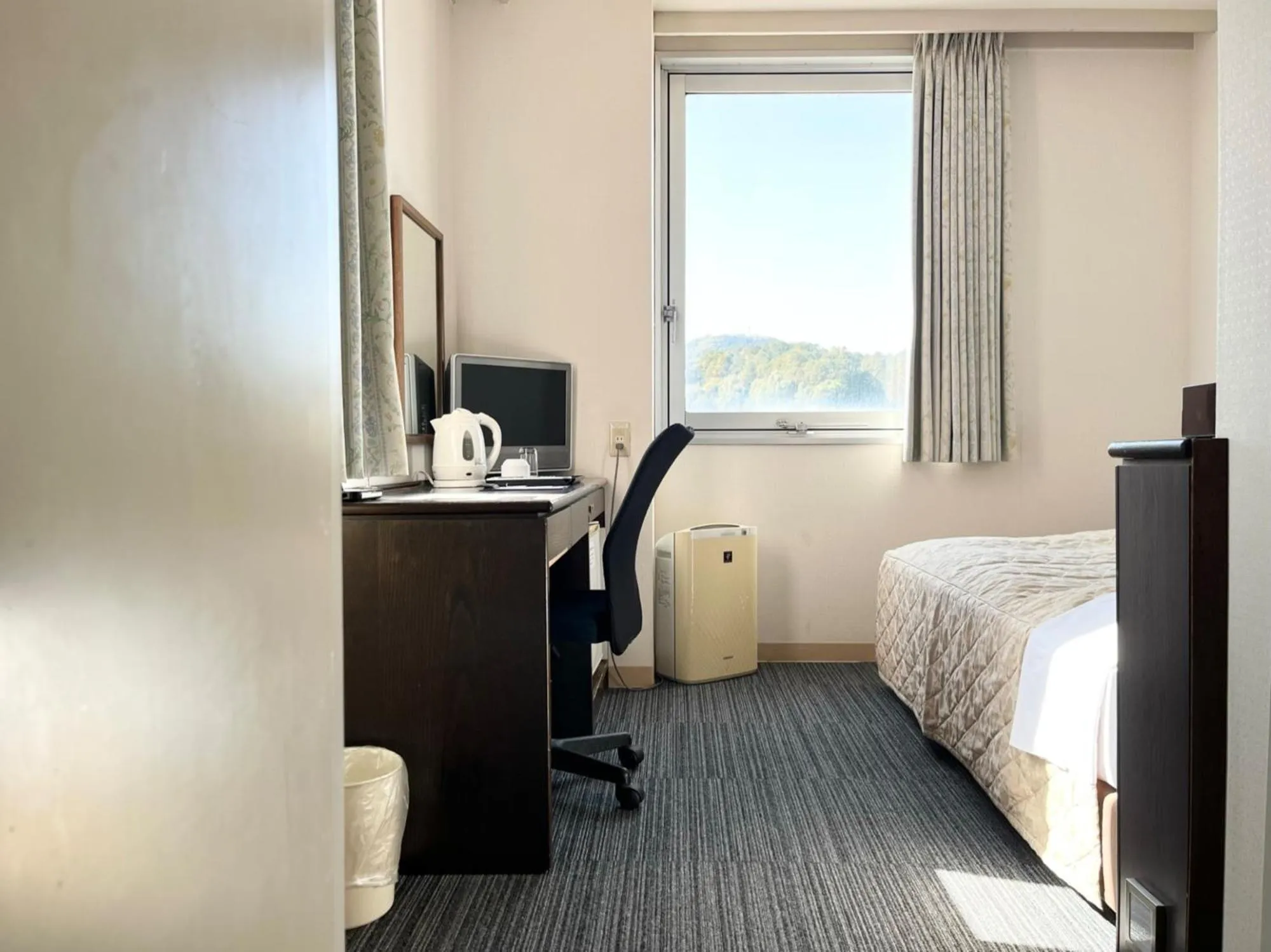 Photo of the whole room, Bed in Nakamura Daiichi Hotel