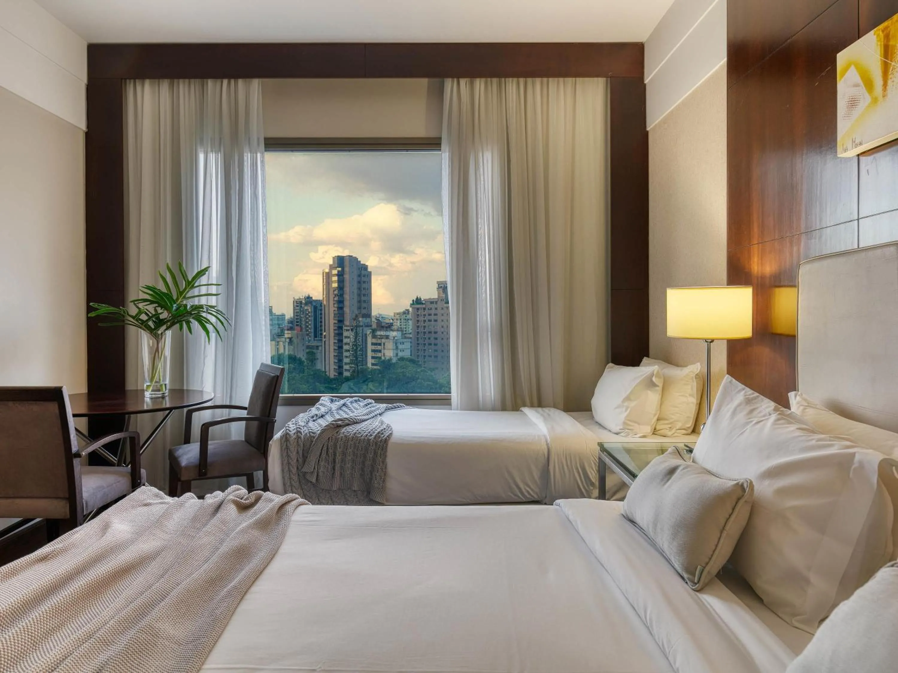 Bedroom, Bed in Mercure Belo Horizonte Lourdes