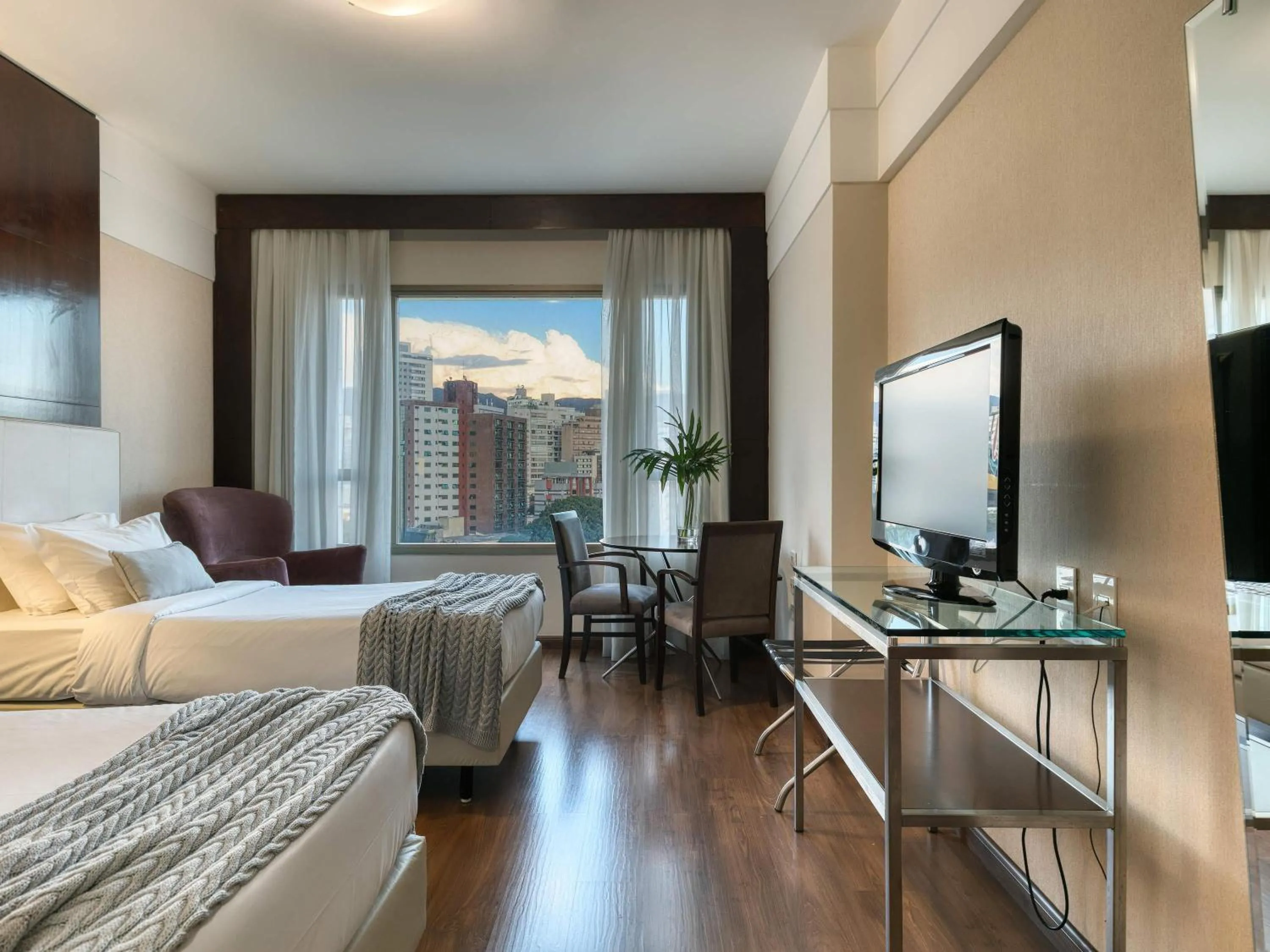 Bedroom, Bed in Mercure Belo Horizonte Lourdes